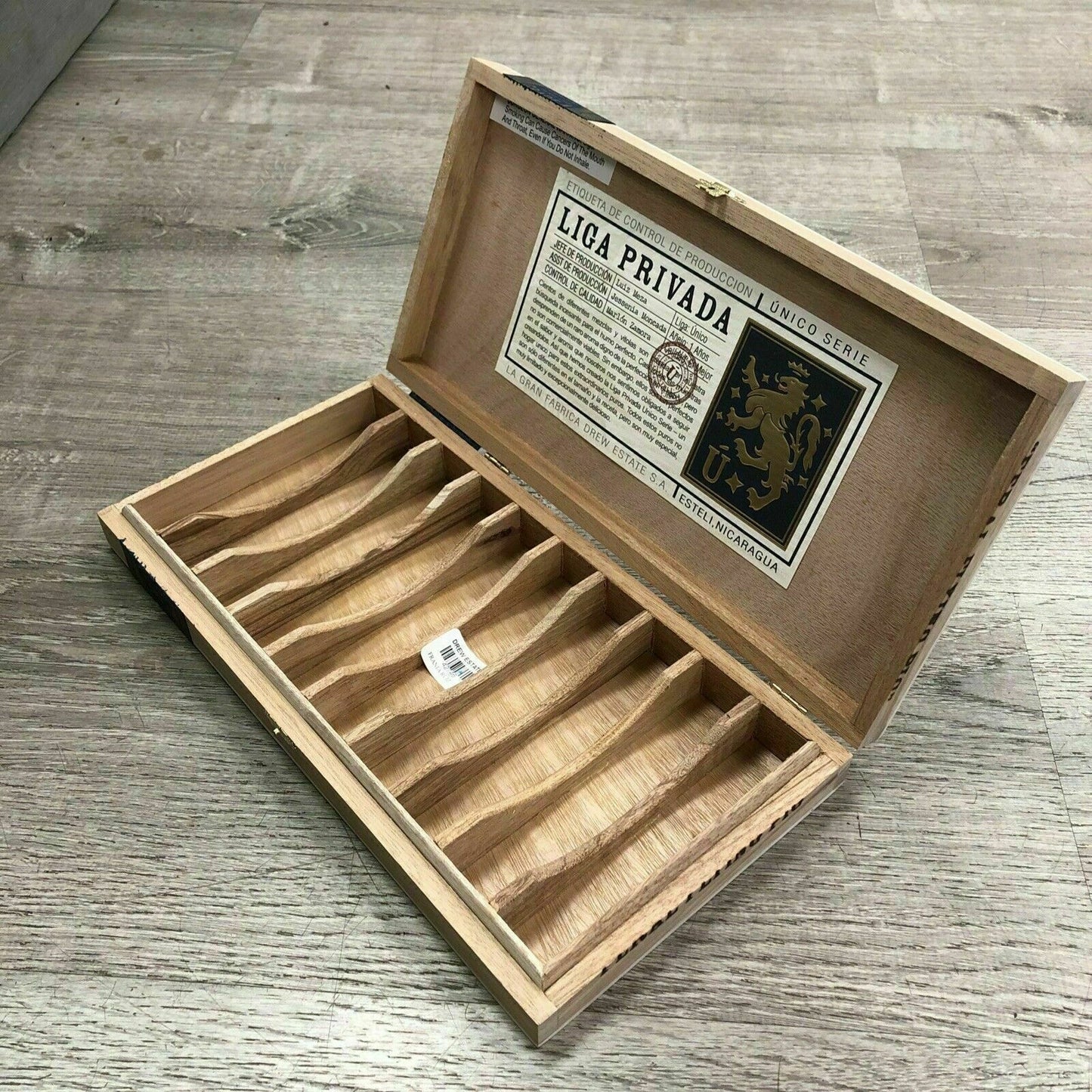 Liga Privada Feral Flying Pig Empty Wooden Cigar Box 13x6.5x1.5