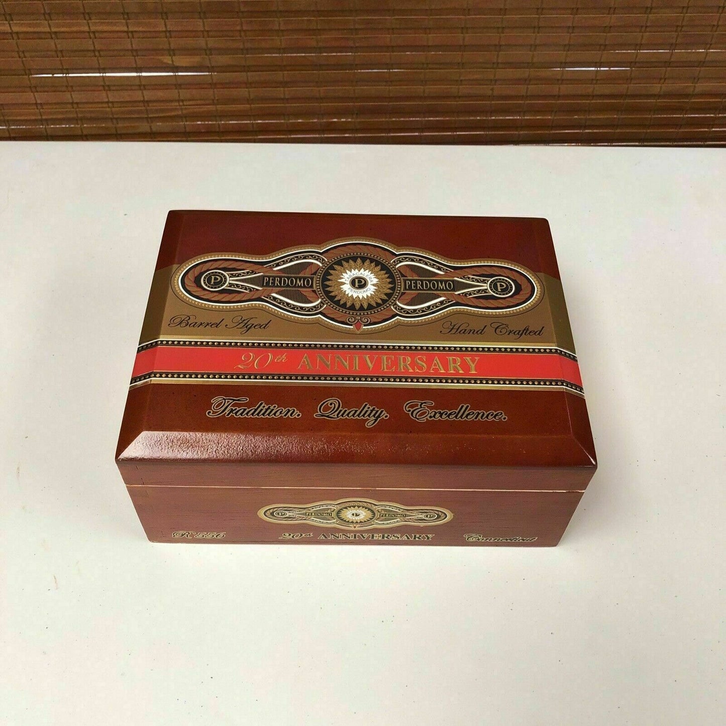 Perdomo 20th Anniversary Connecticut Robusto Empty Wooden Cigar Box 8x6x3.5