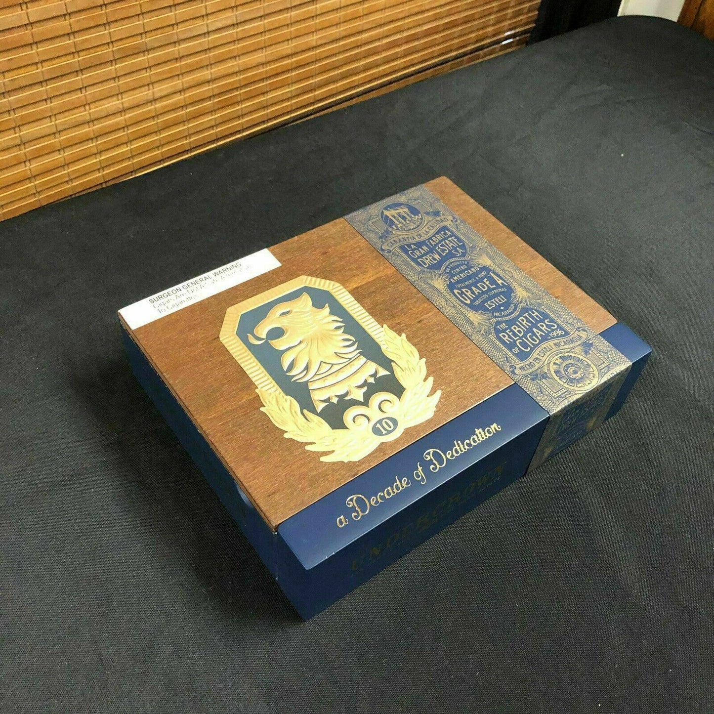 Undercrown 10 Robusto Empty Wooden Cigar Box 9x7x2