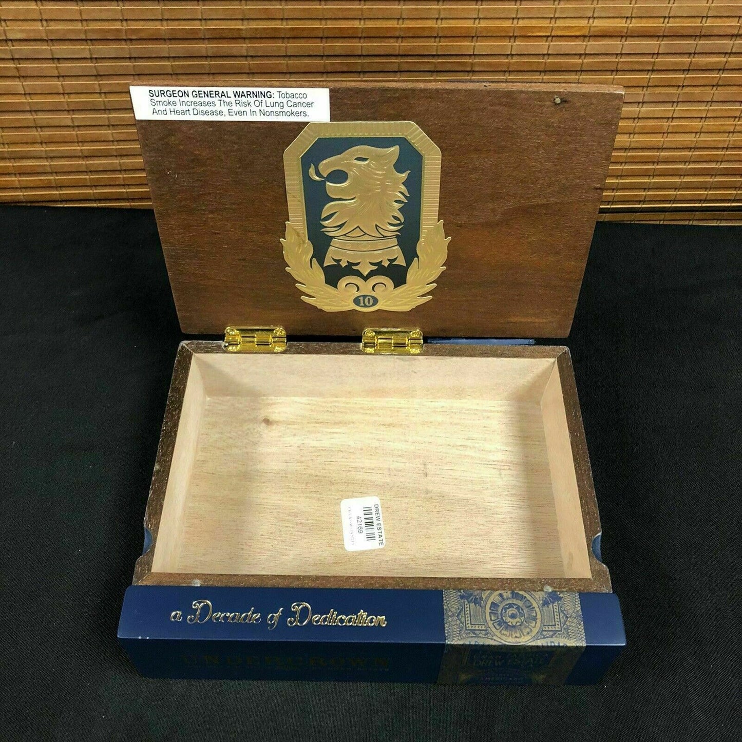 Undercrown 10 Robusto Empty Wooden Cigar Box 9x7x2