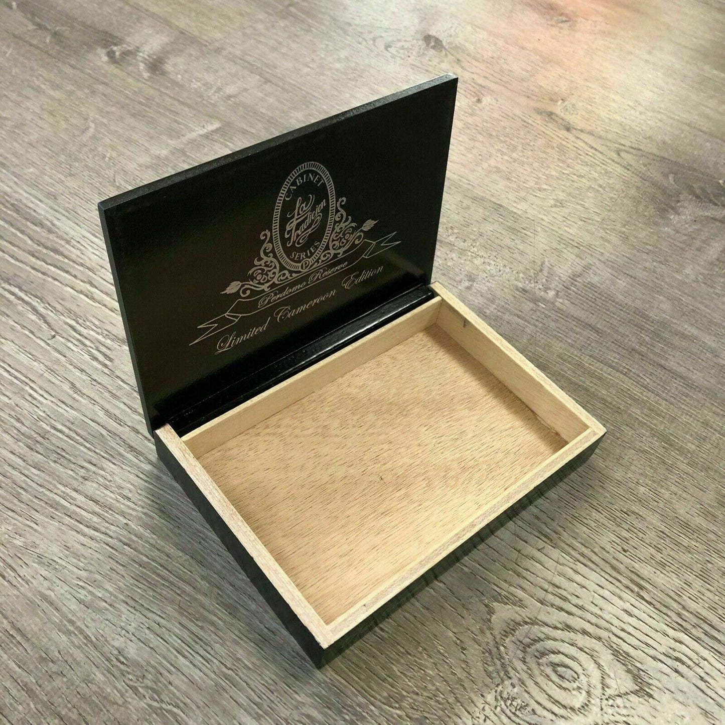 Perdomo Cameroon Empty Wooden Cigar Box 7.5x5.5x1