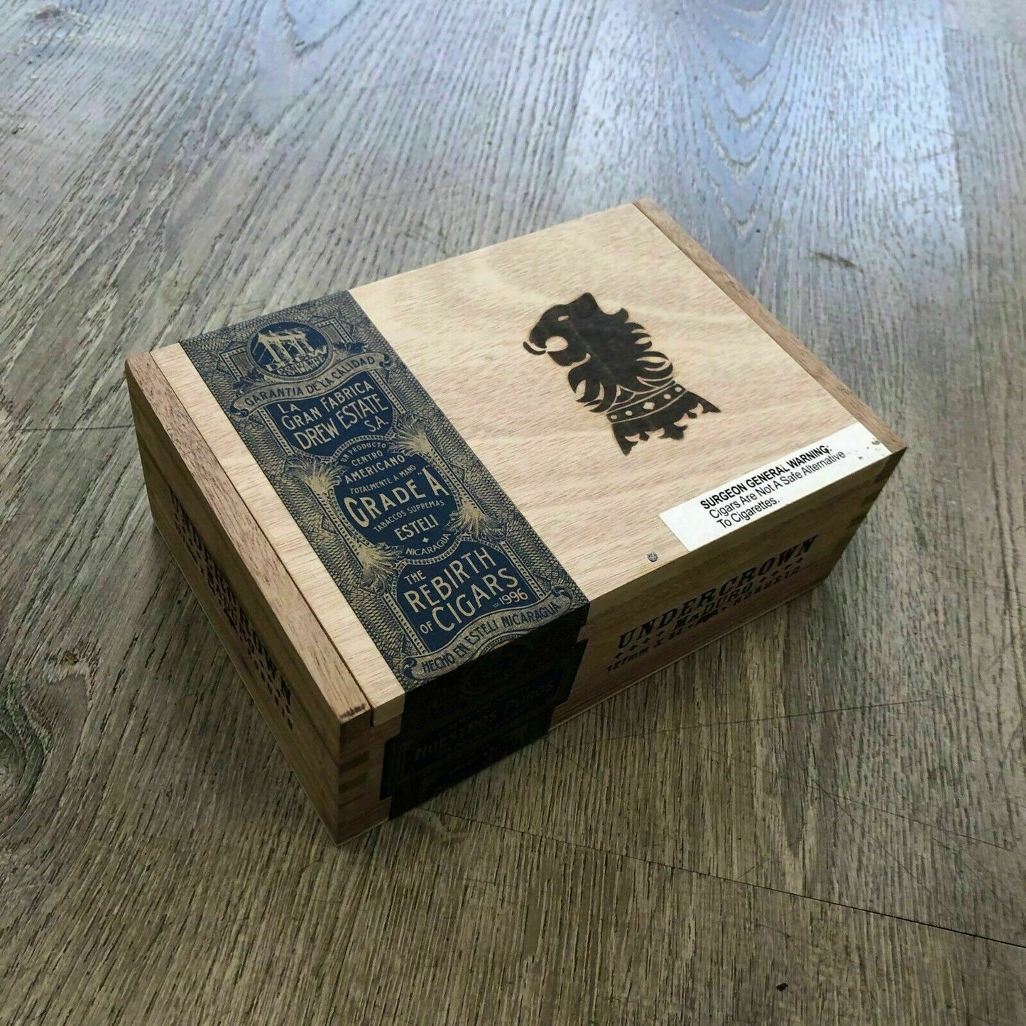 Undercrown Maduro Robusto Empty Wooden Cigar Box 8.5x6x3.25