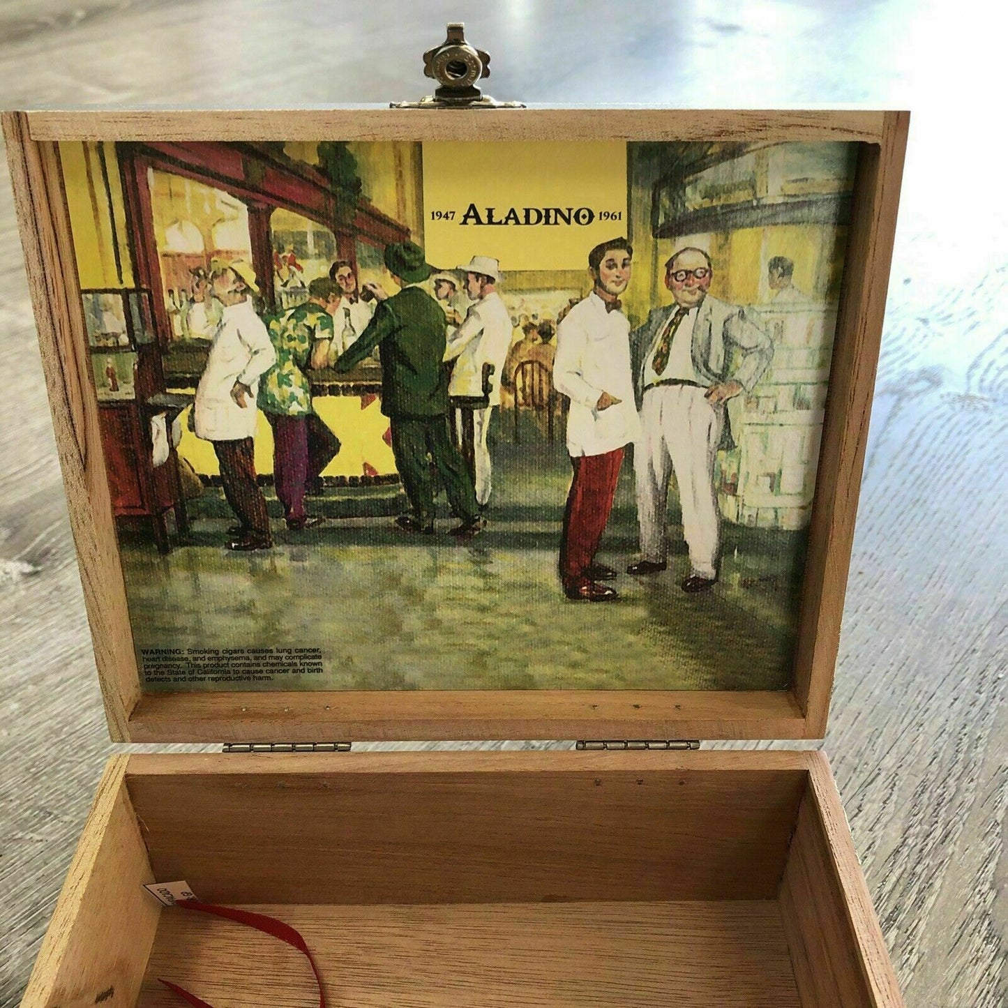 Aladino Cameroon Robusto Empty Wooden Cigar Box 6.75x5.5x2.75