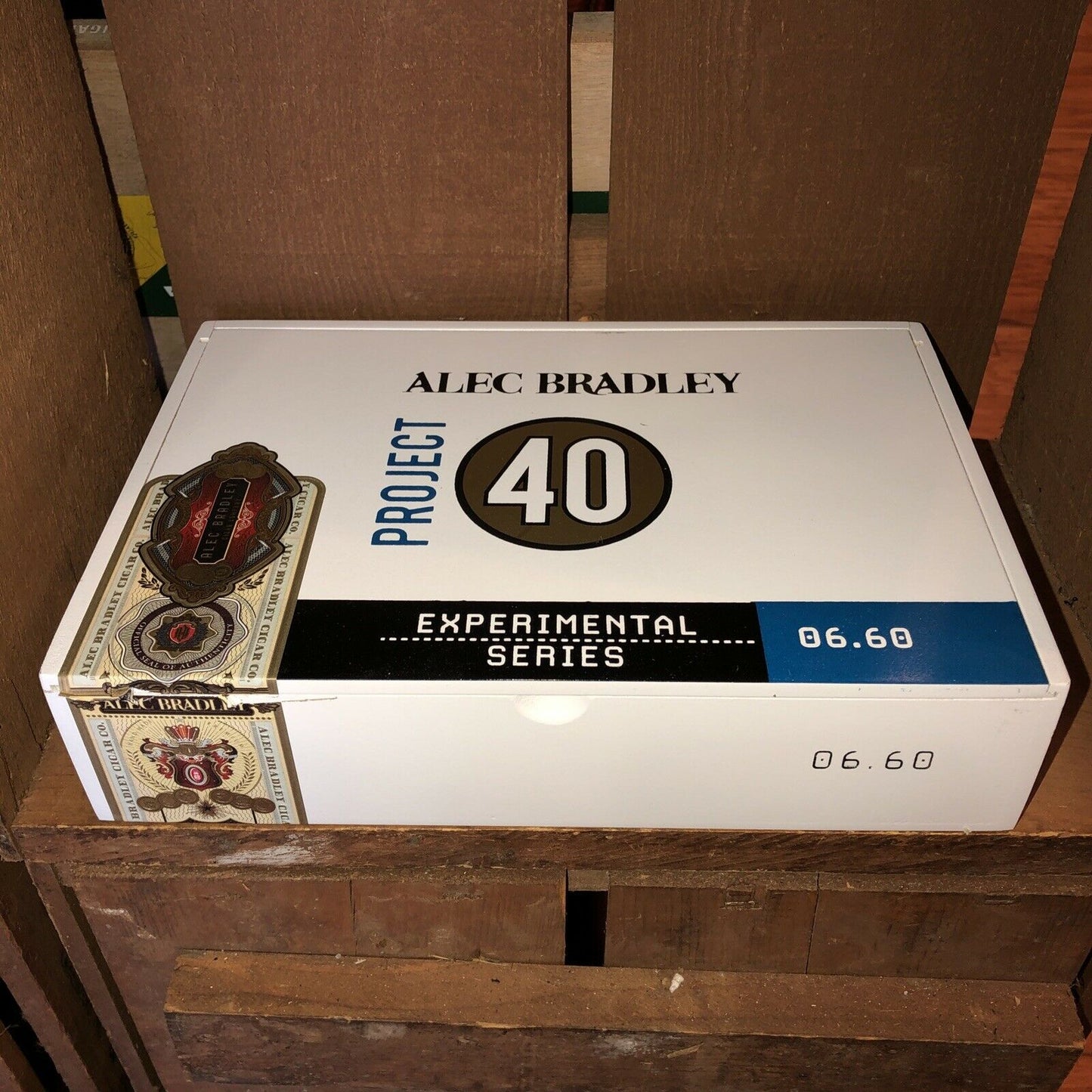 Alec Bradley Project 40 Gordo Empty Wooden Cigar Box 10x7x2.5