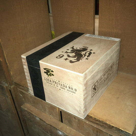 Liga Privada No9 Corona Viva Empty Wooden Cigar Box 5.5x7x4