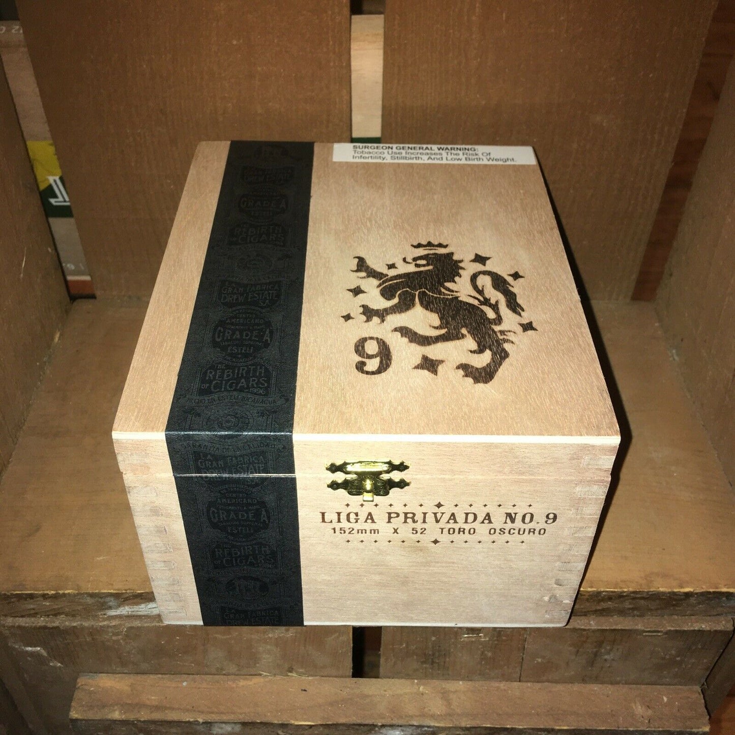 Liga Privada No9 Corona Viva Empty Wooden Cigar Box 5.5x7x4