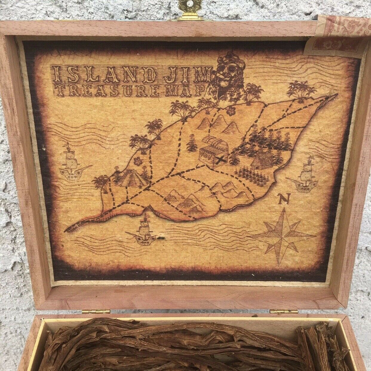 Island Jim #2 San Andres Empty Wooden Cigar Box 8.5x7.5x3