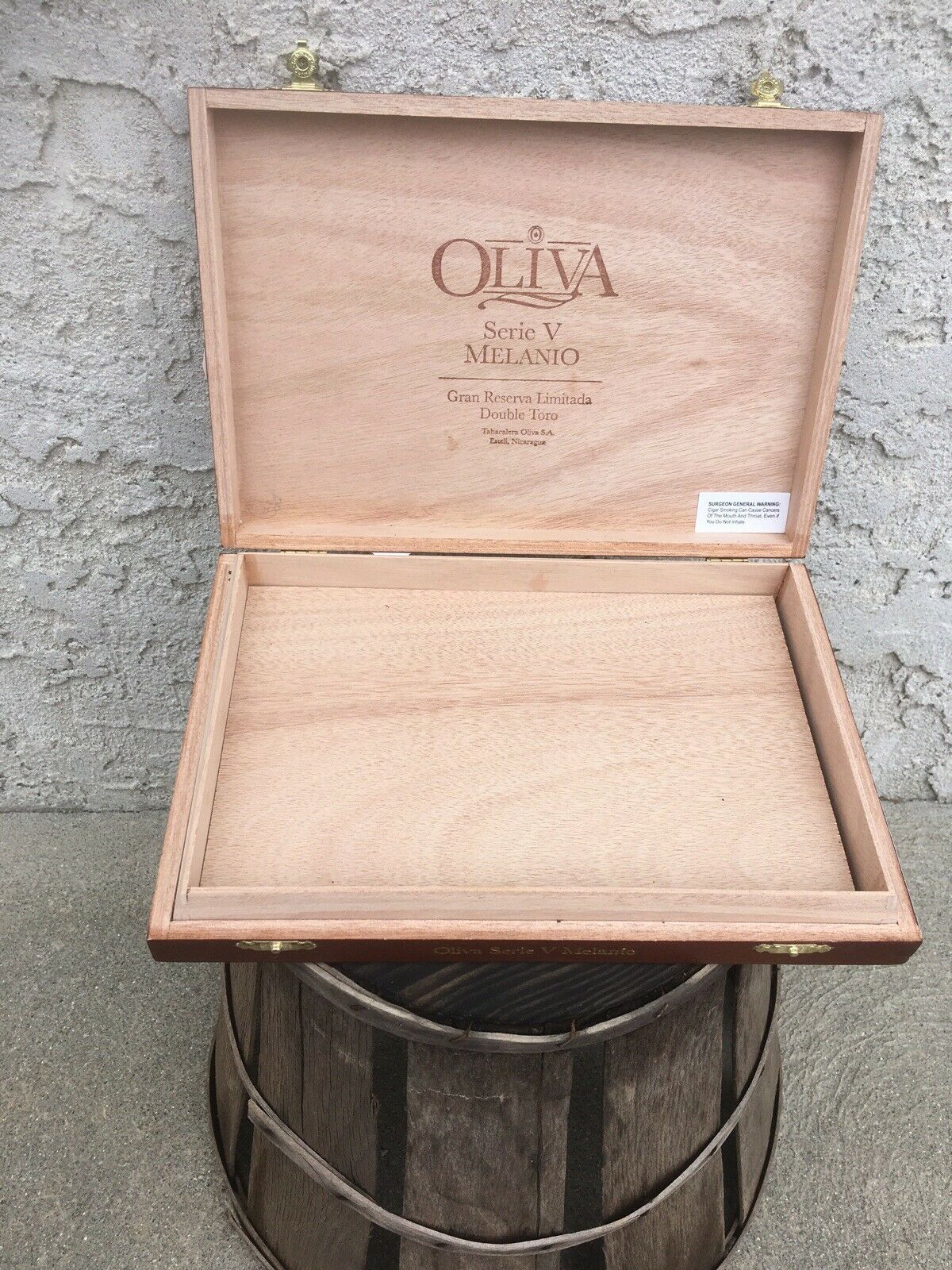 Oliva Serie V Melanio Double Toro Empty Wooden Cigar Box 10.5x7x1.5