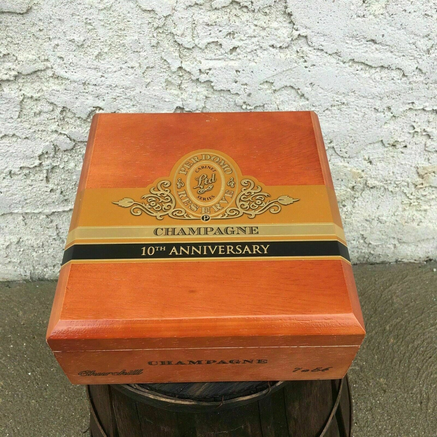 Perdomo 10th Anniversary Champagne Churchill Empty Wooden Cigar Box 7.75x8.25x3