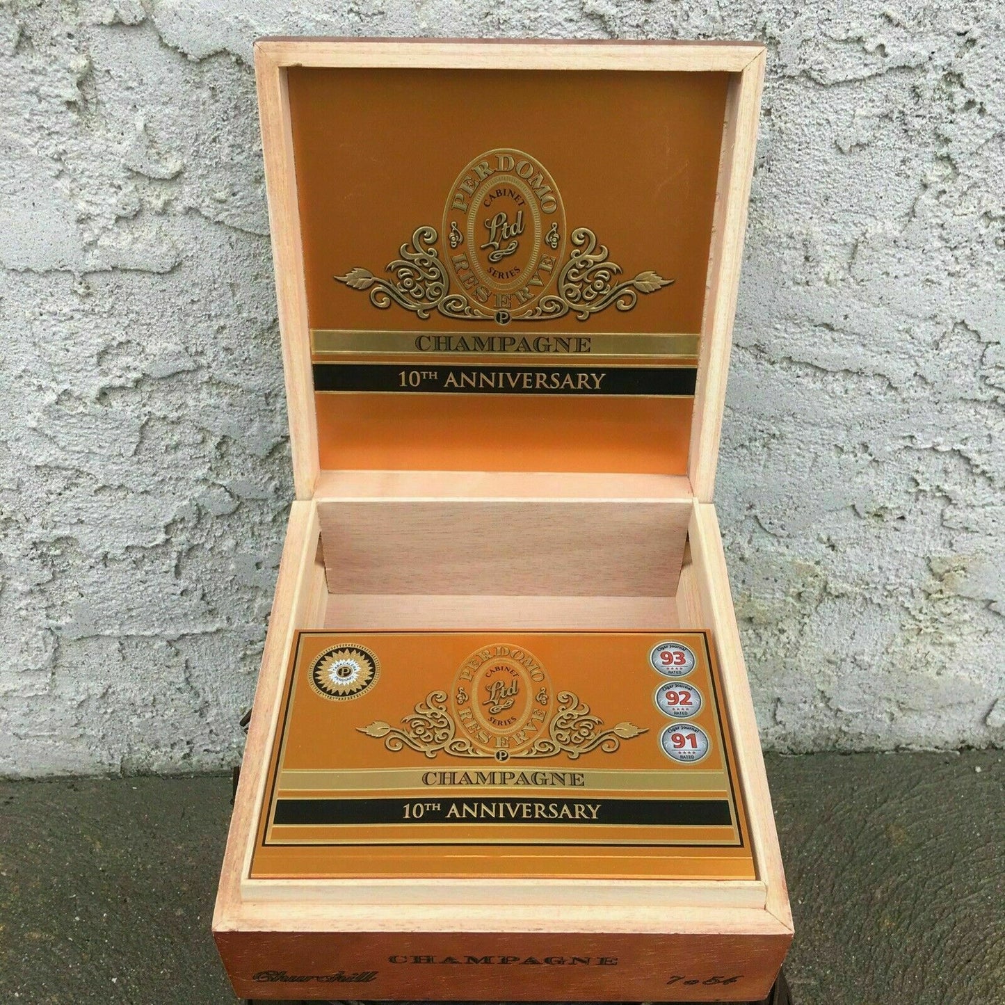 Perdomo 10th Anniversary Champagne Churchill Empty Wooden Cigar Box 7.75x8.25x3