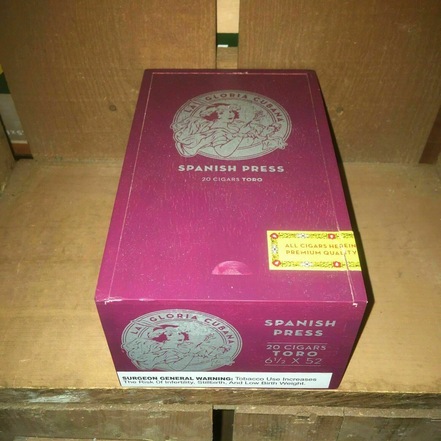 La Gloria Spanish Press Toro Empty Wooden Cigar Box 4.5x7x3