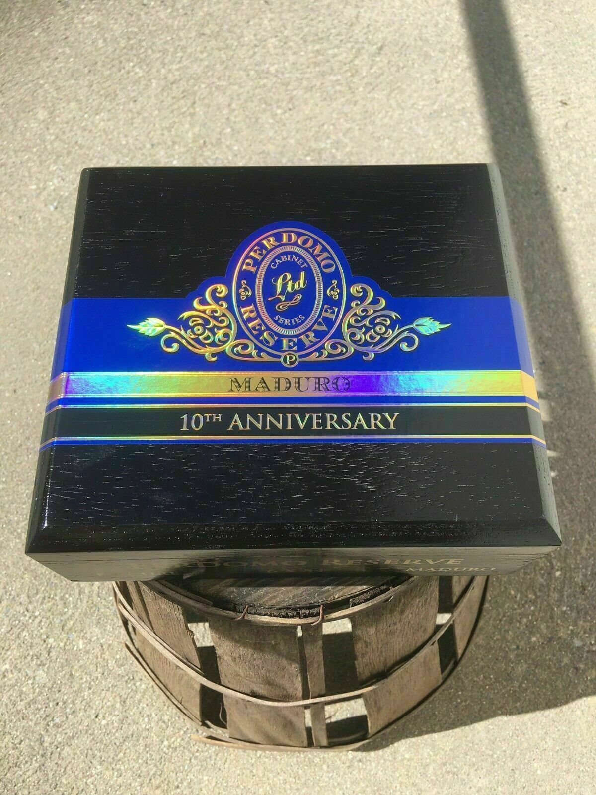 Perdomo 10th Anniversary Maduro Epicure Empty Wooden Cigar Box 8x7.5x3