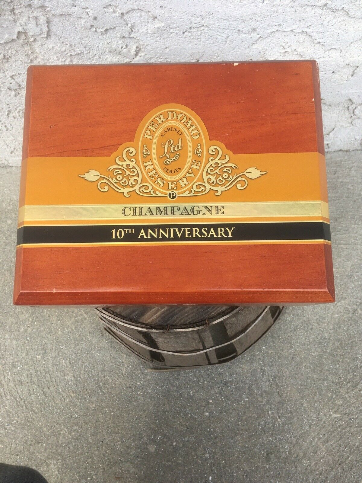 Perdomo 10th Anniversary Champagne Super Toro Empty Wooden Cigar Box 9x7.5x3.5