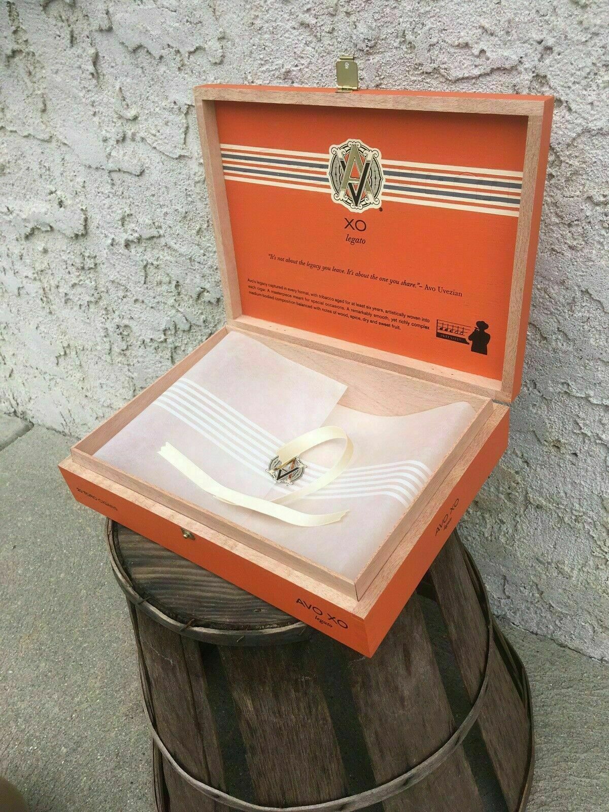 Avo Xo Intermezzo Empty Wooden Cigar Box 9x6x2