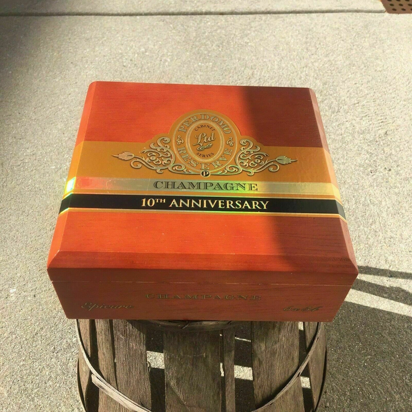 Perdomo 10th Anniversary Champagne Epicure Empty Wooden Cigar Box 8x7.5x3.25