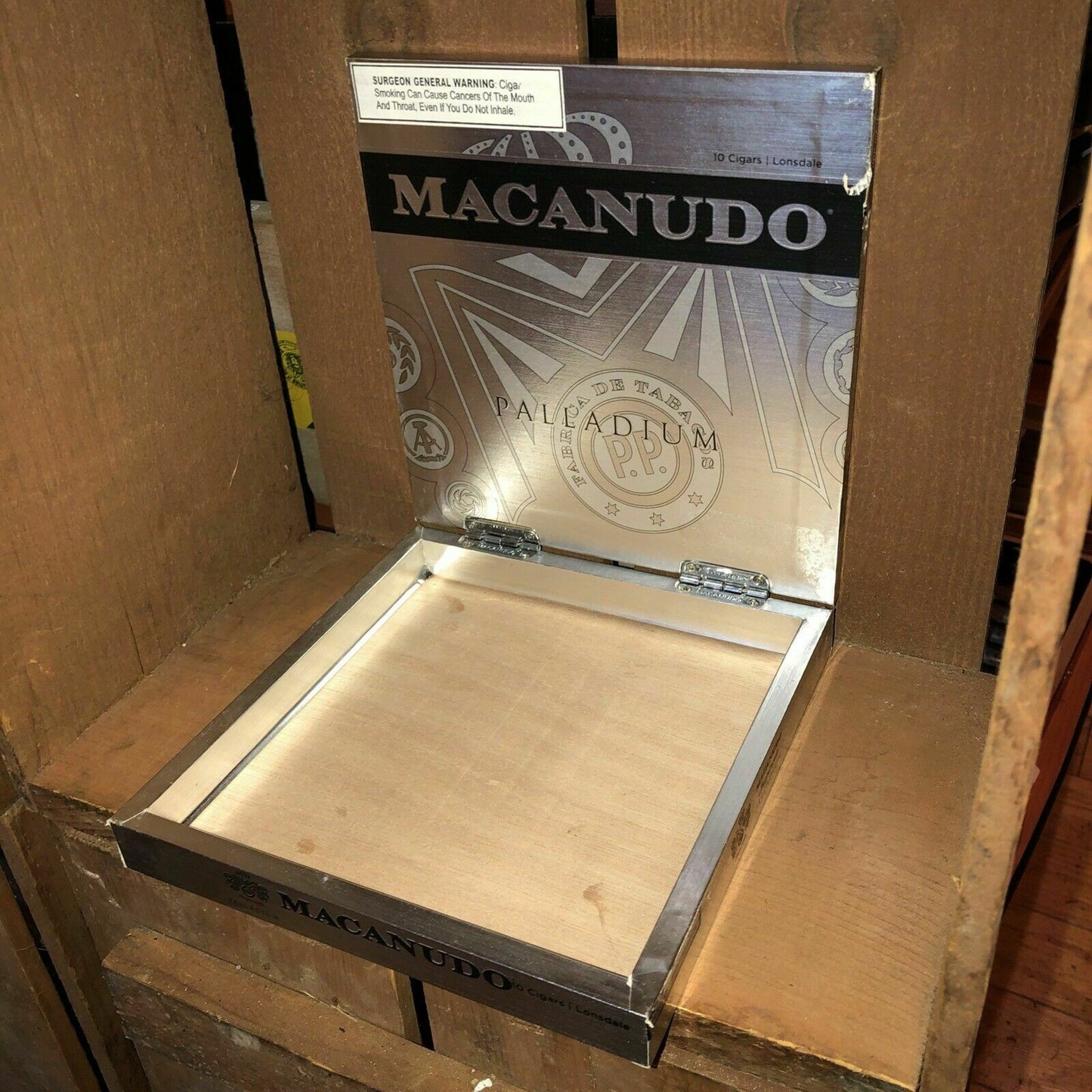 Macanudo Palladium Empty Wooden Cigar Box 8.25x8x1.5