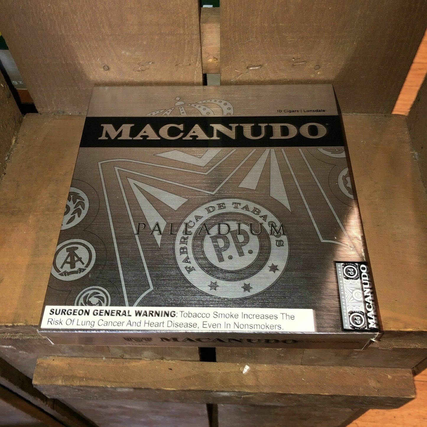 Macanudo Palladium Empty Wooden Cigar Box 8.25x8x1.5