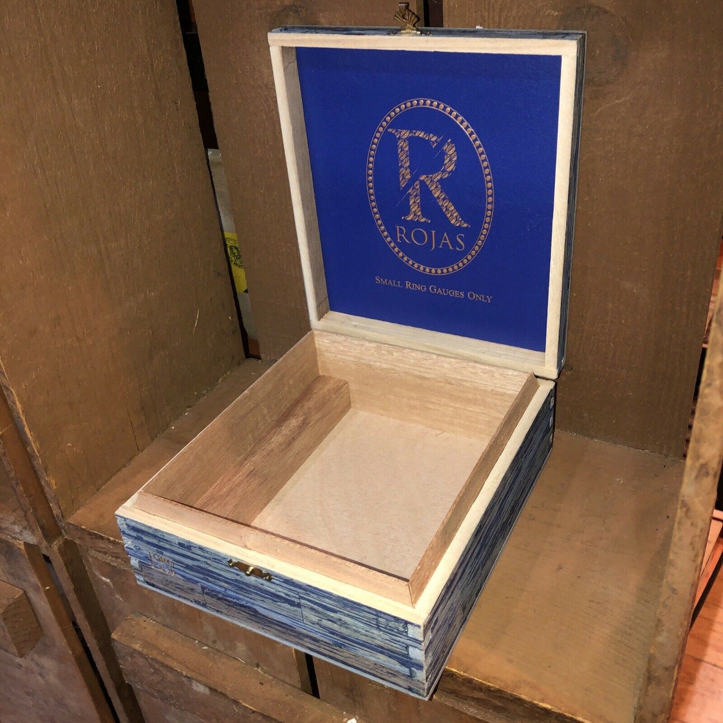 Rojas Corona Empty Wooden Cigar Box 6x7.25x2.75