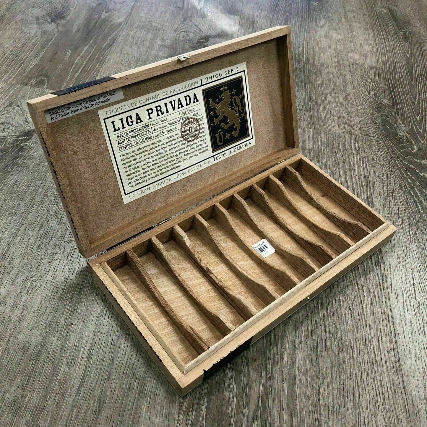 Liga Privada Feral Flying Pig Empty Wooden Cigar Box 13x6.5x1.5