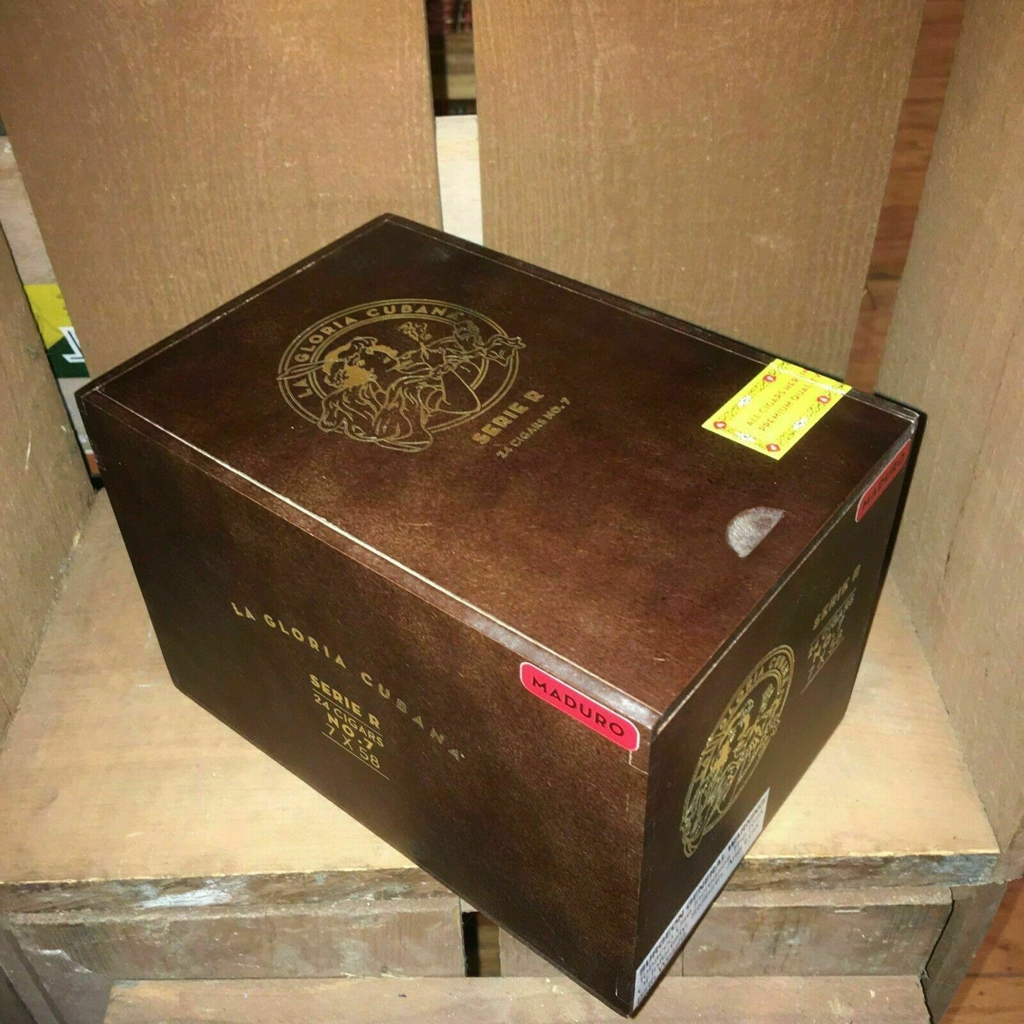 La Gloria Serie R No5 Empty Wooden Cigar Box 4.75x6x4.75