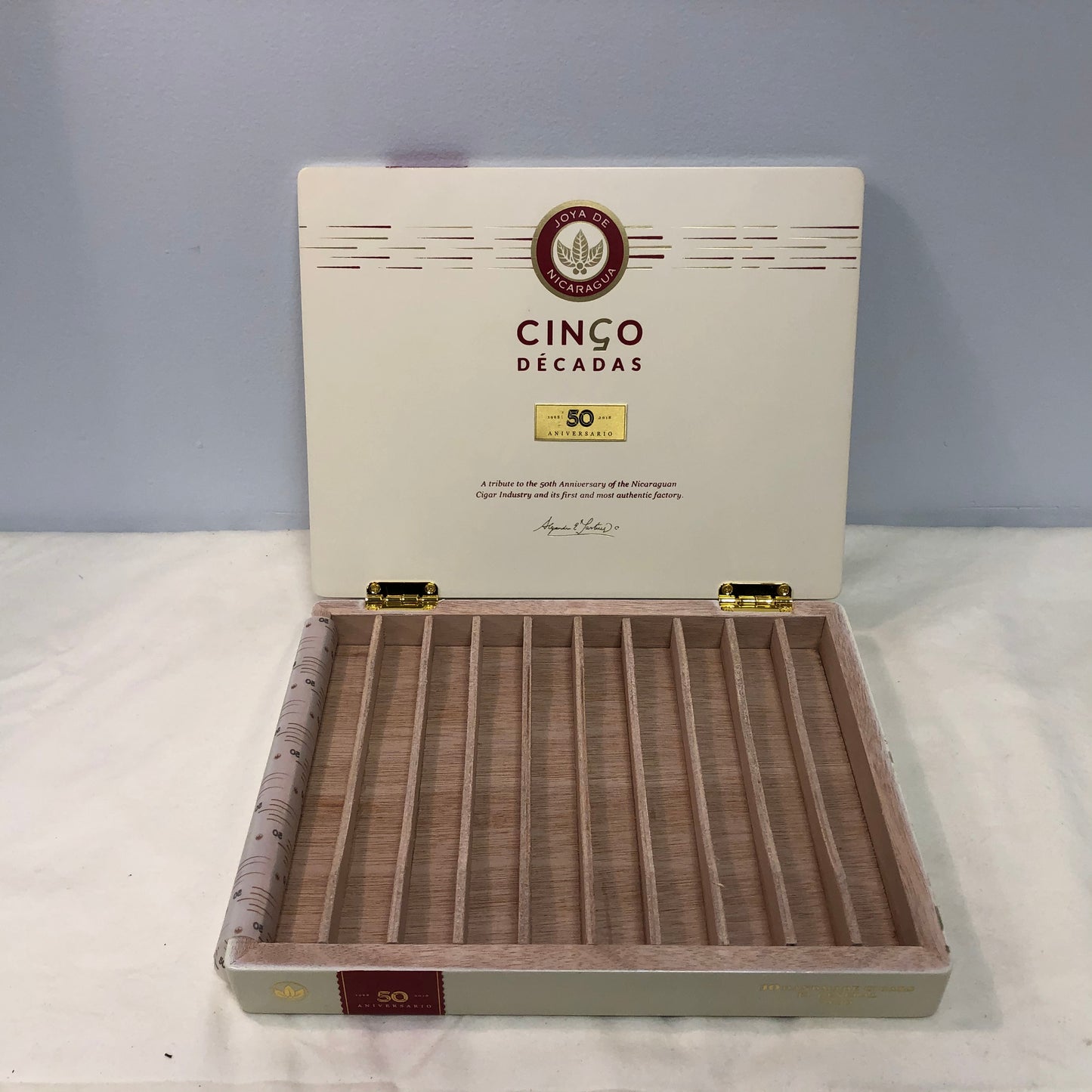 Joya De Nicaragua Cinco Decadas El General Empty Wooden Cigar Box 10.25x8x1.5