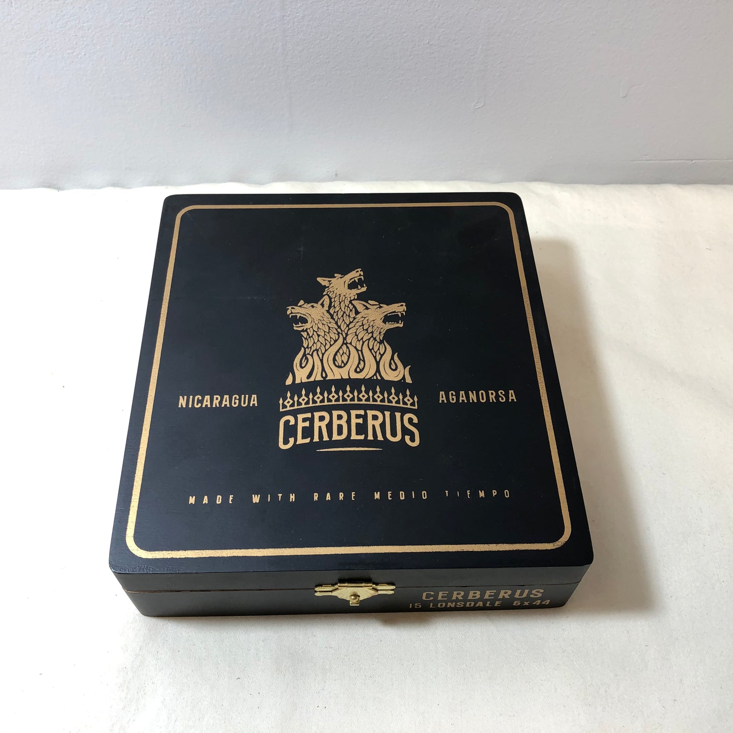 Cerberus Lonsdale Empty Wooden Cigar Box 6.5x7.25x1.75