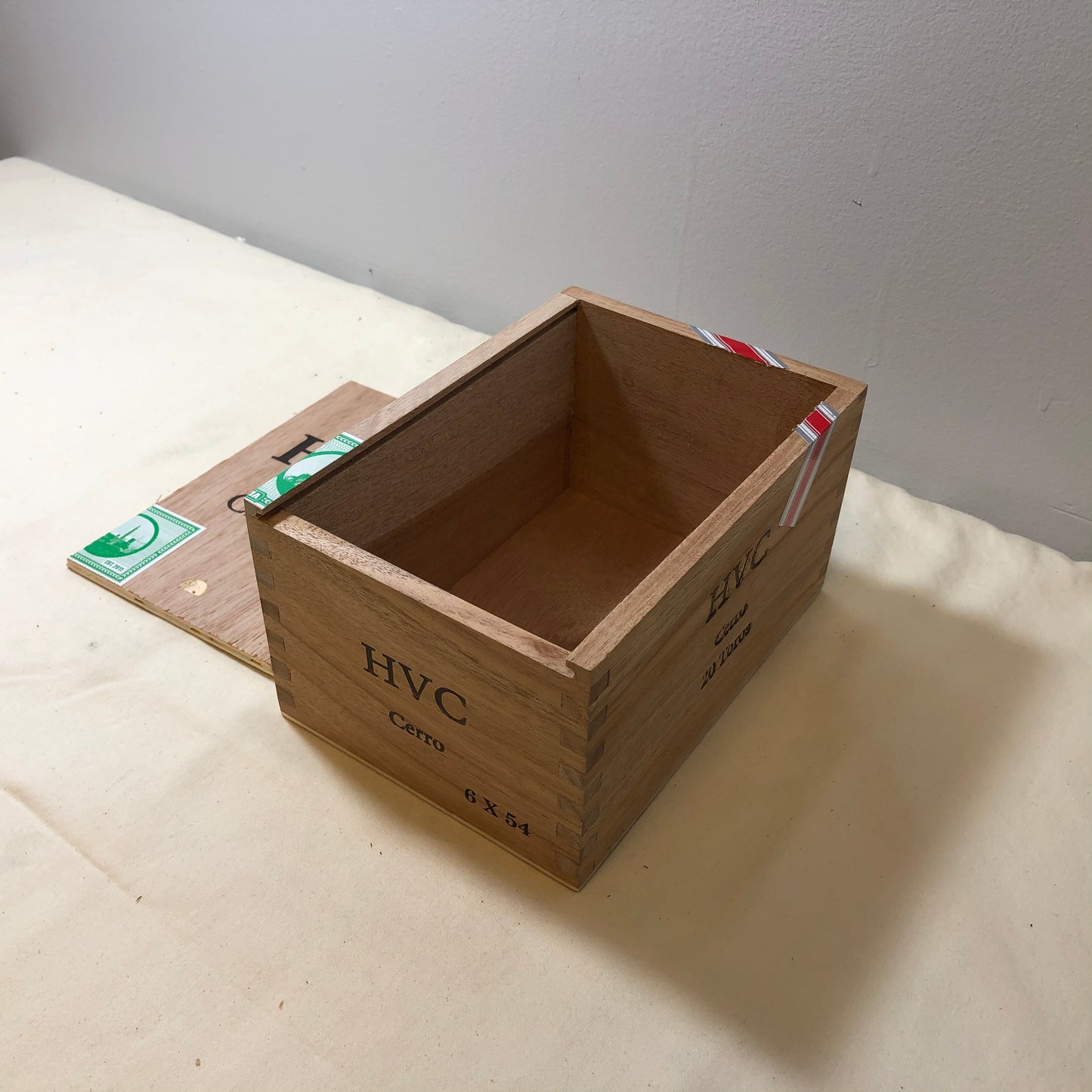 HVC Cerro Toro Empty Wooden Cigar Box 5x7x3.75