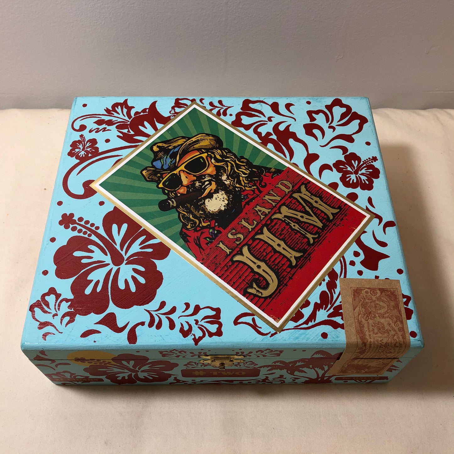 Island Jim Empty Wooden Cigar Box 8.5x7.5x2.75