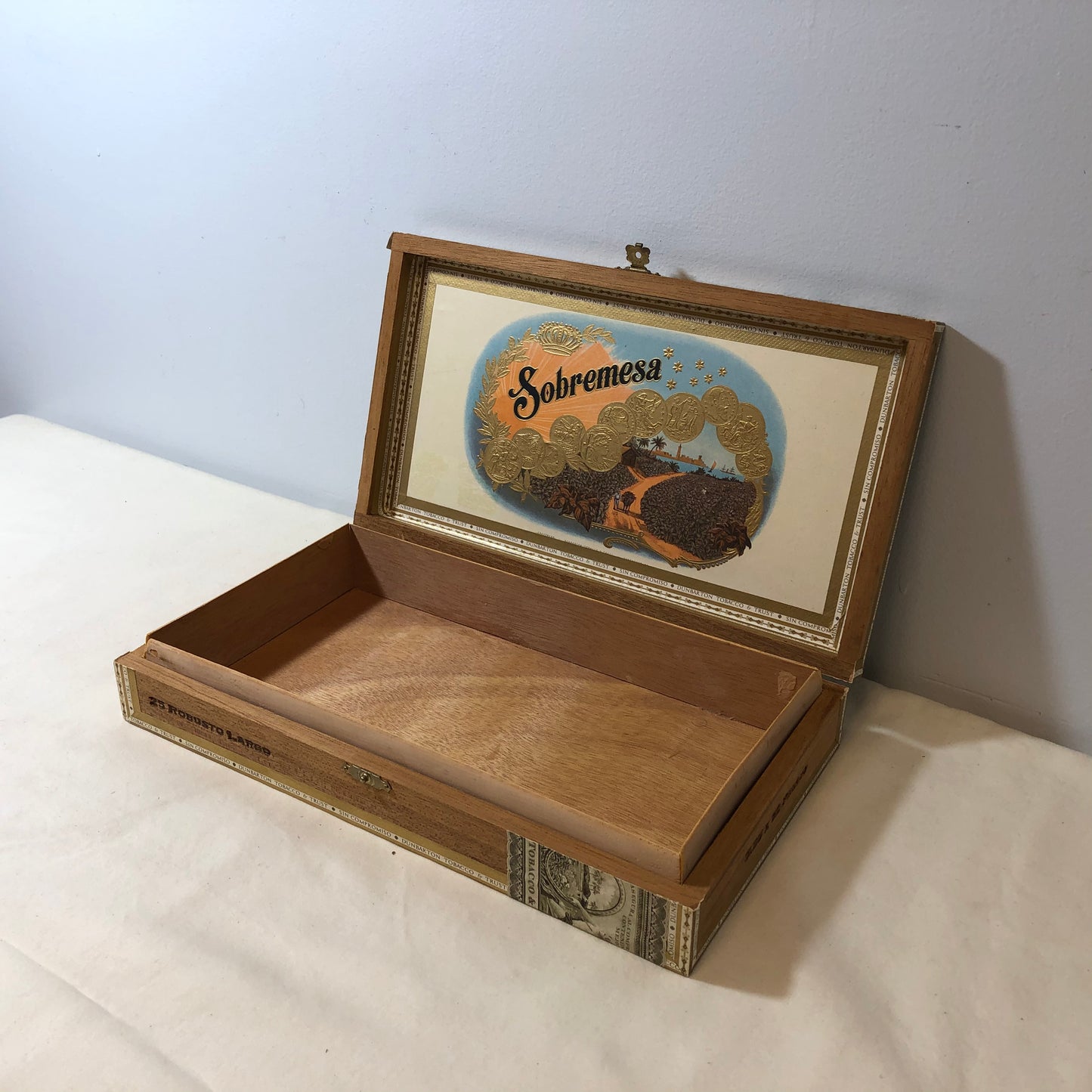 Dunbarton Sobremesa Robusto Largo Empty Wooden Cigar Box 11.5x6.5x2