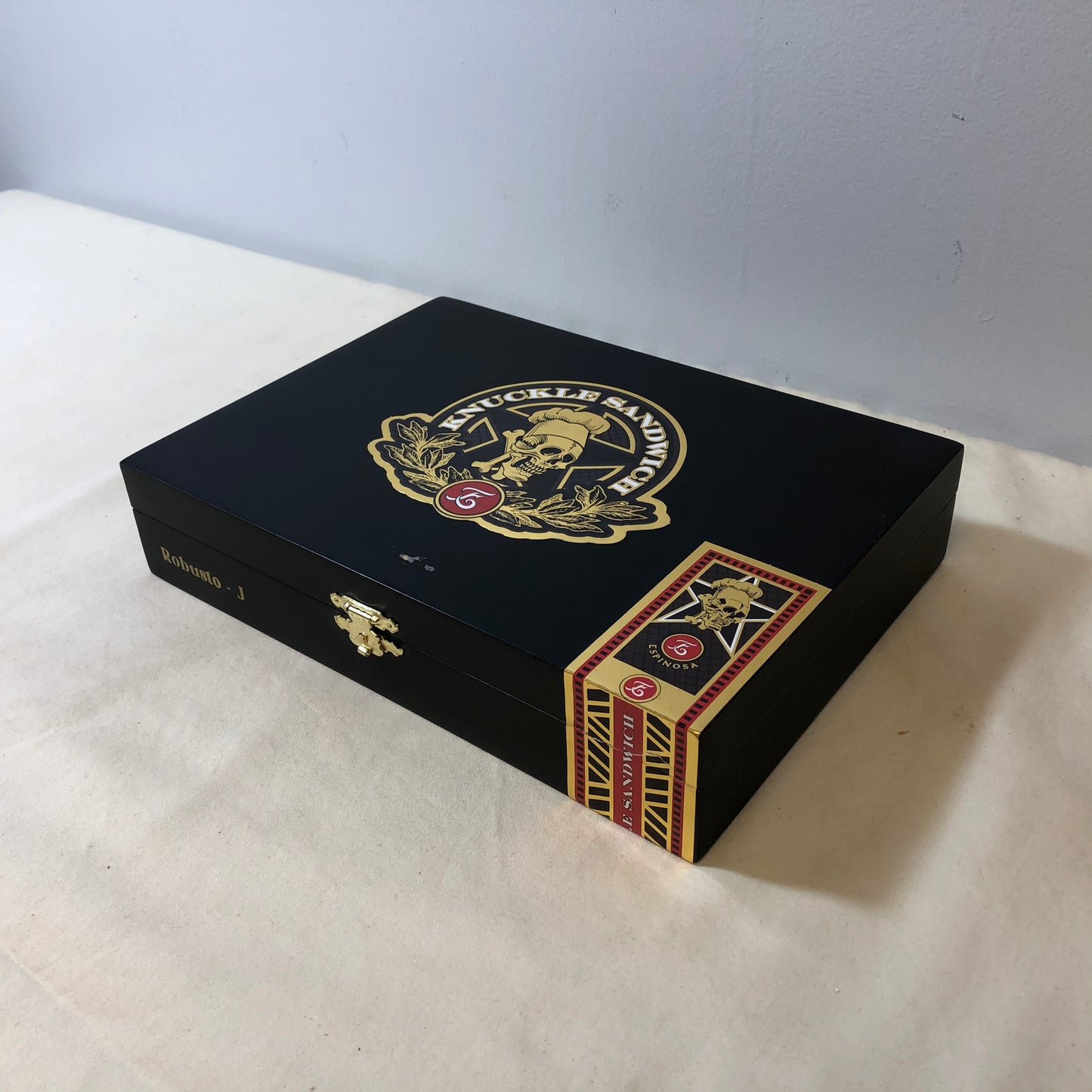 Guy Fieri Knuckle Sandwich Maduro Robusto Empty Wooden Cigar Box 8.25x6x1.75