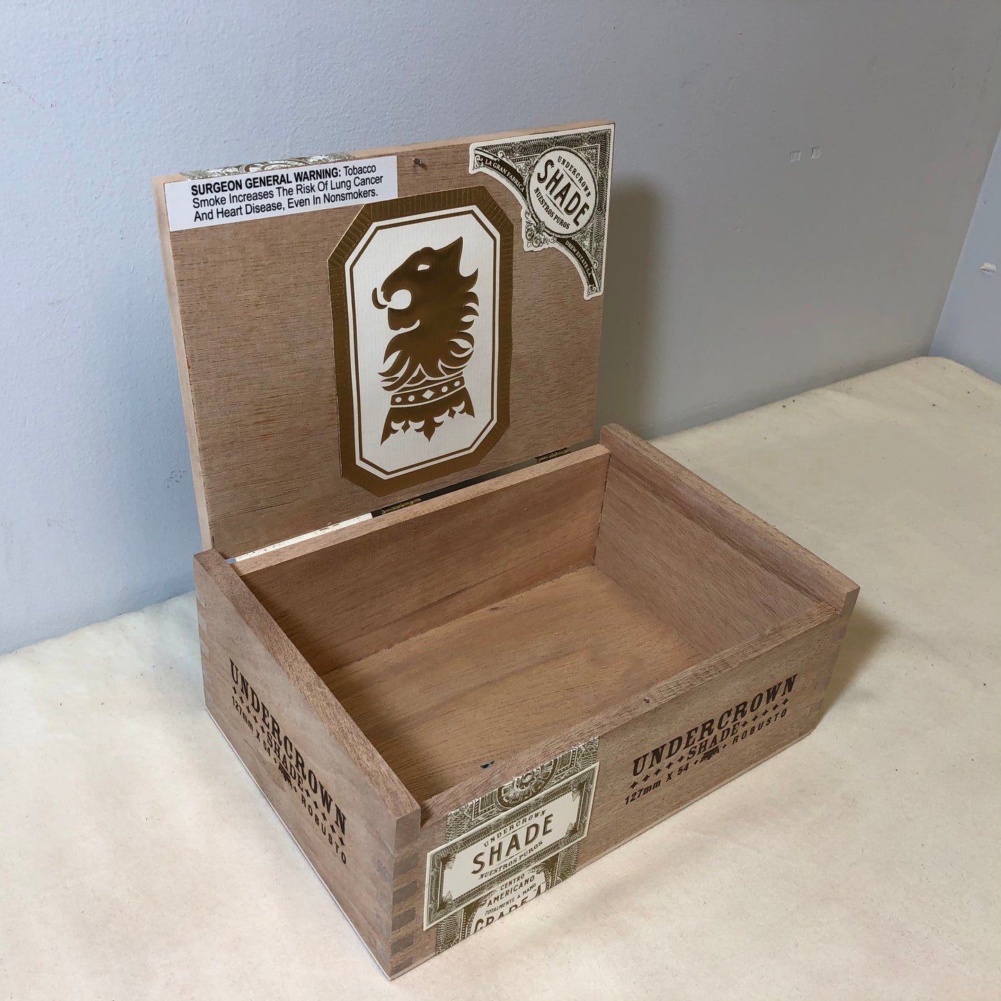 Undercrown Shade Robusto Empty Wooden Cigar Box 8.5x6x3.25