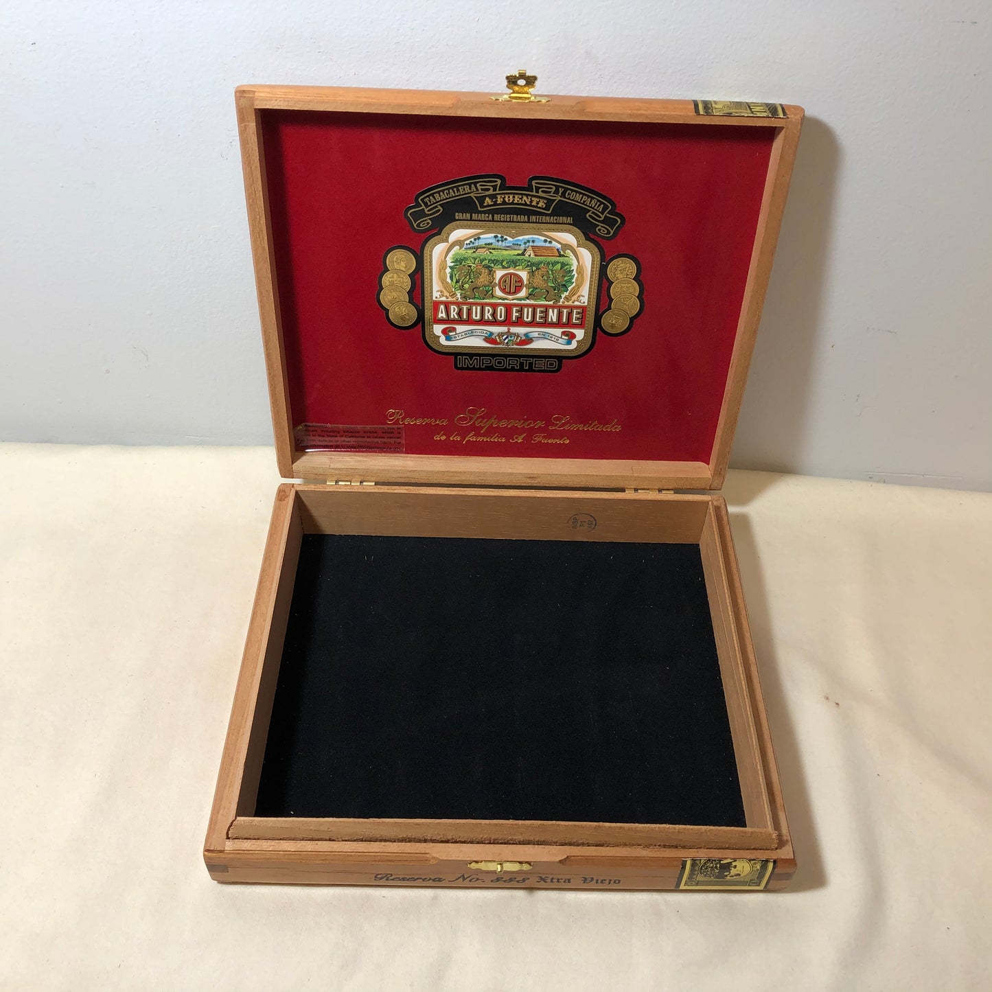 Arturo Fuente Anejo 888 Empty Wooden Cigar Box 9.5x8x2