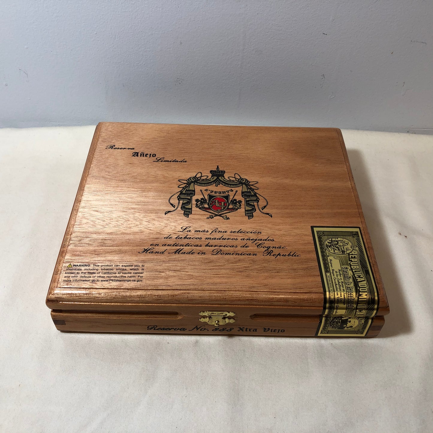 Arturo Fuente Anejo 888 Empty Wooden Cigar Box 9.5x8x2