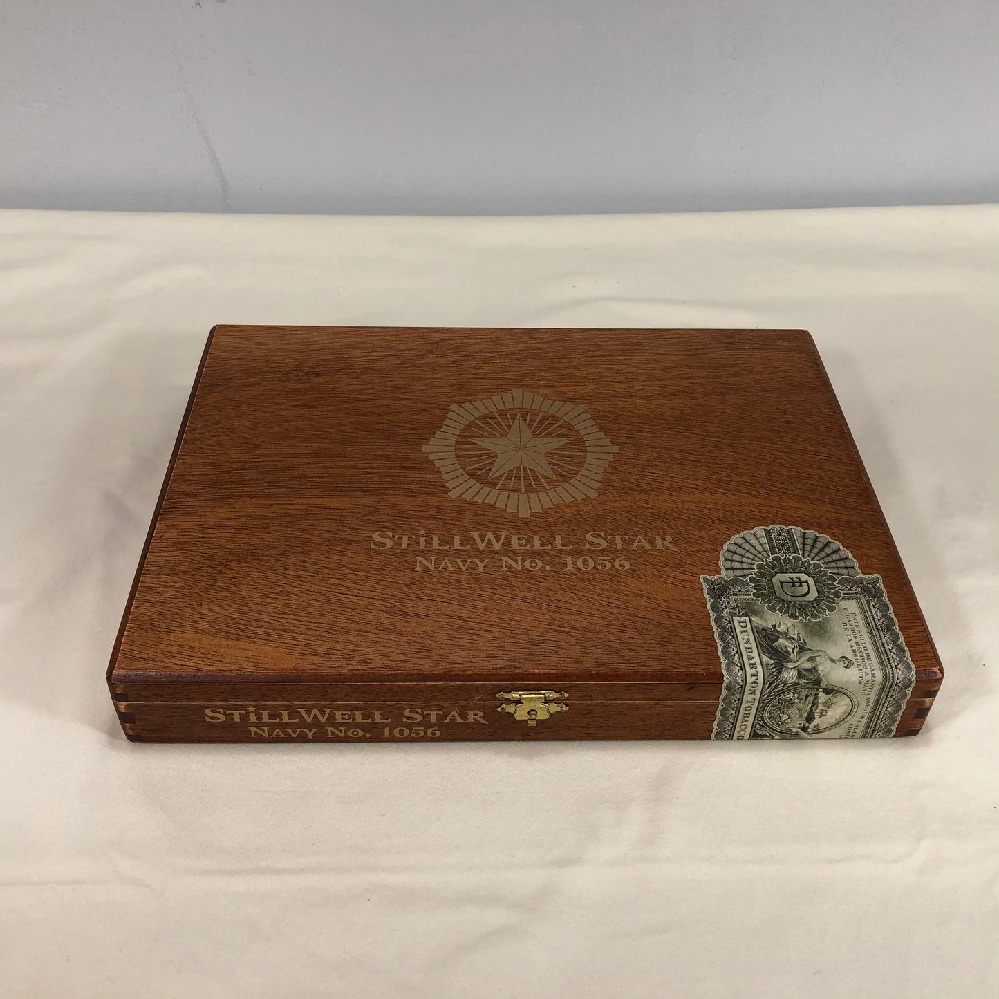 Dunbarton Stillwell Star Navy No1056 Empty Wooden Cigar Box 11.5x8.5x1.5