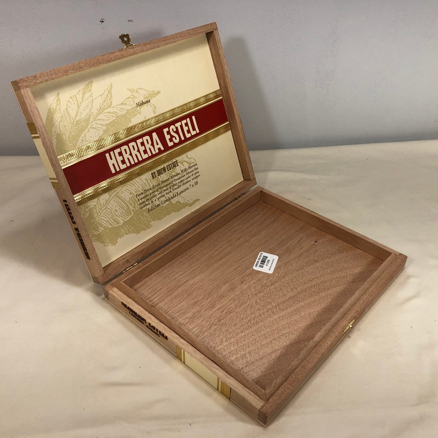 Herrera Esteli Hab Lancero Empty Wooden Cigar Box 10x8.25x1.25