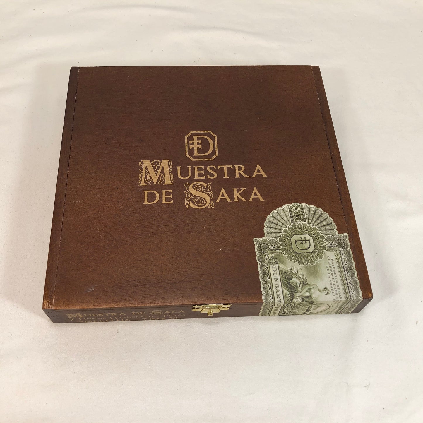 Muestra De Saka NLMTHA Empty Wooden Cigar Box 8.5x8.5x1.25