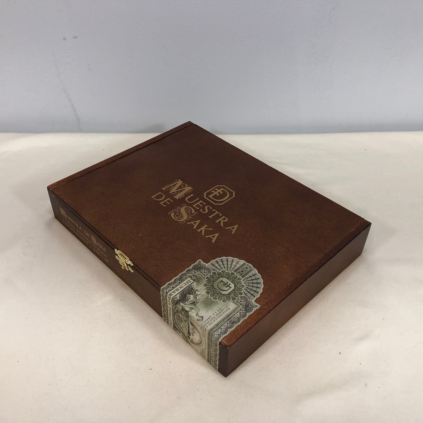 Muestra De Saka Nacatamale Empty Wooden Cigar Box 10x7.75x1.75