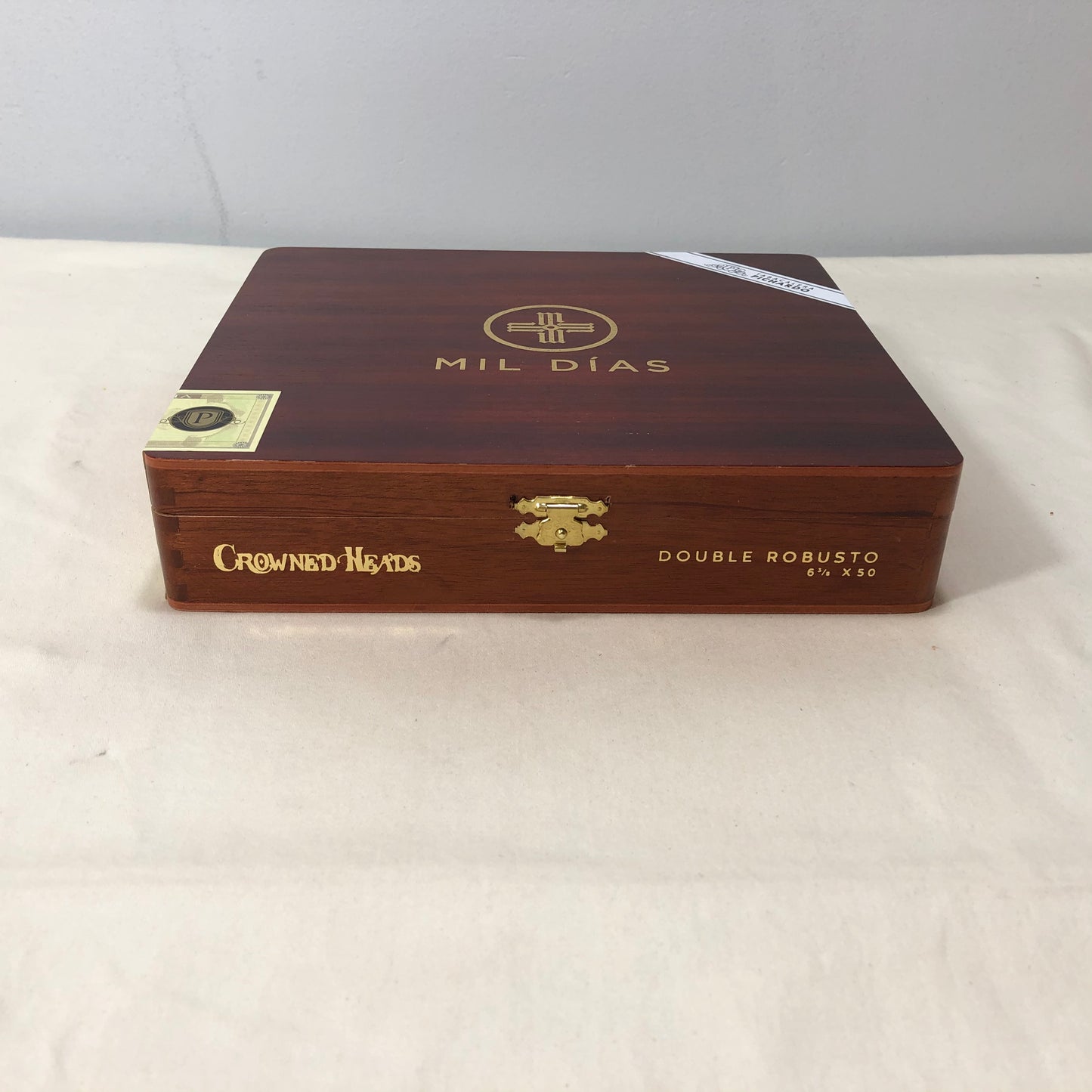 Mil Dias Double Robusto Empty Wooden Cigar Box 8.75x7.75x1.75