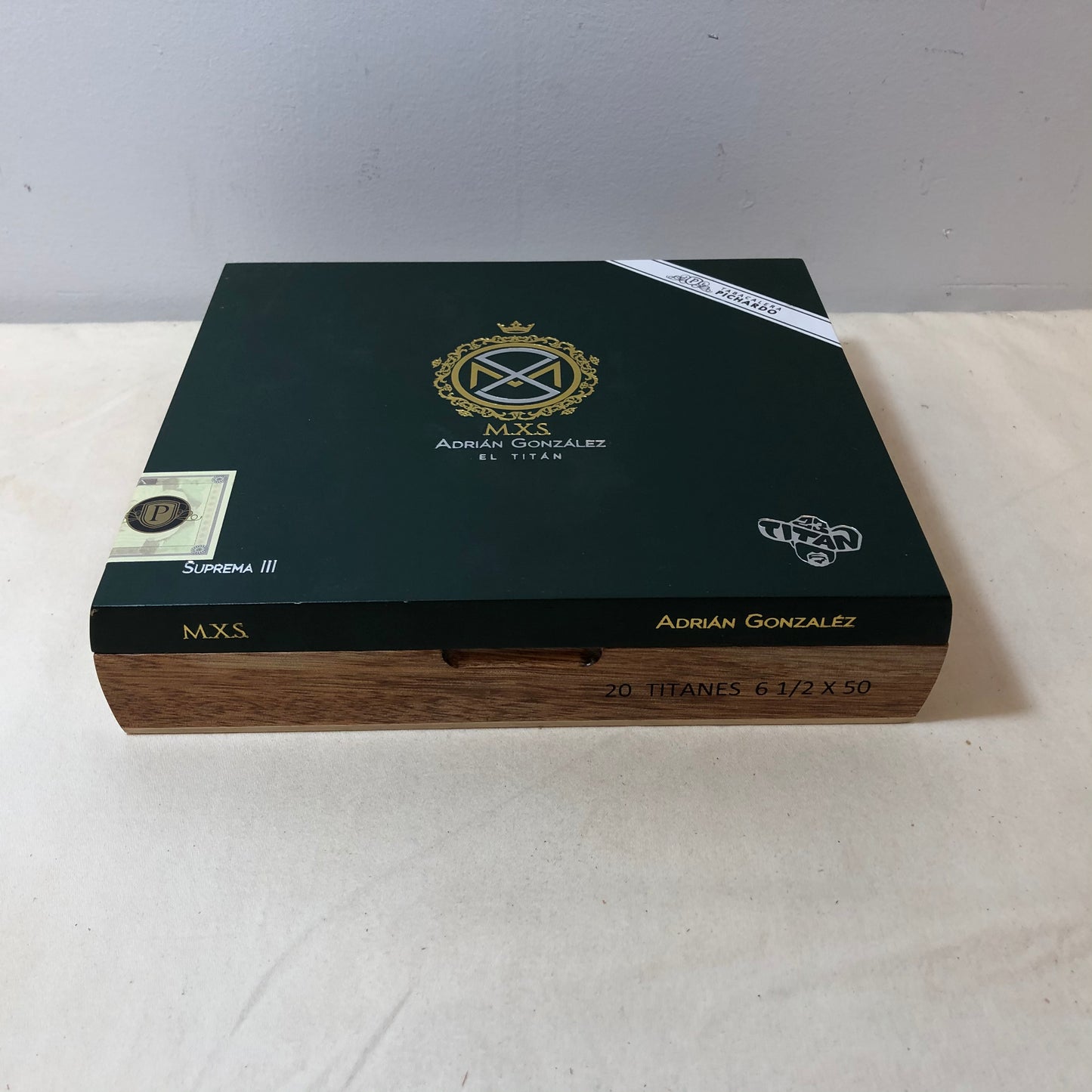 M.X.S. El Titan Empty Wooden Cigar Box 9x7.75x2