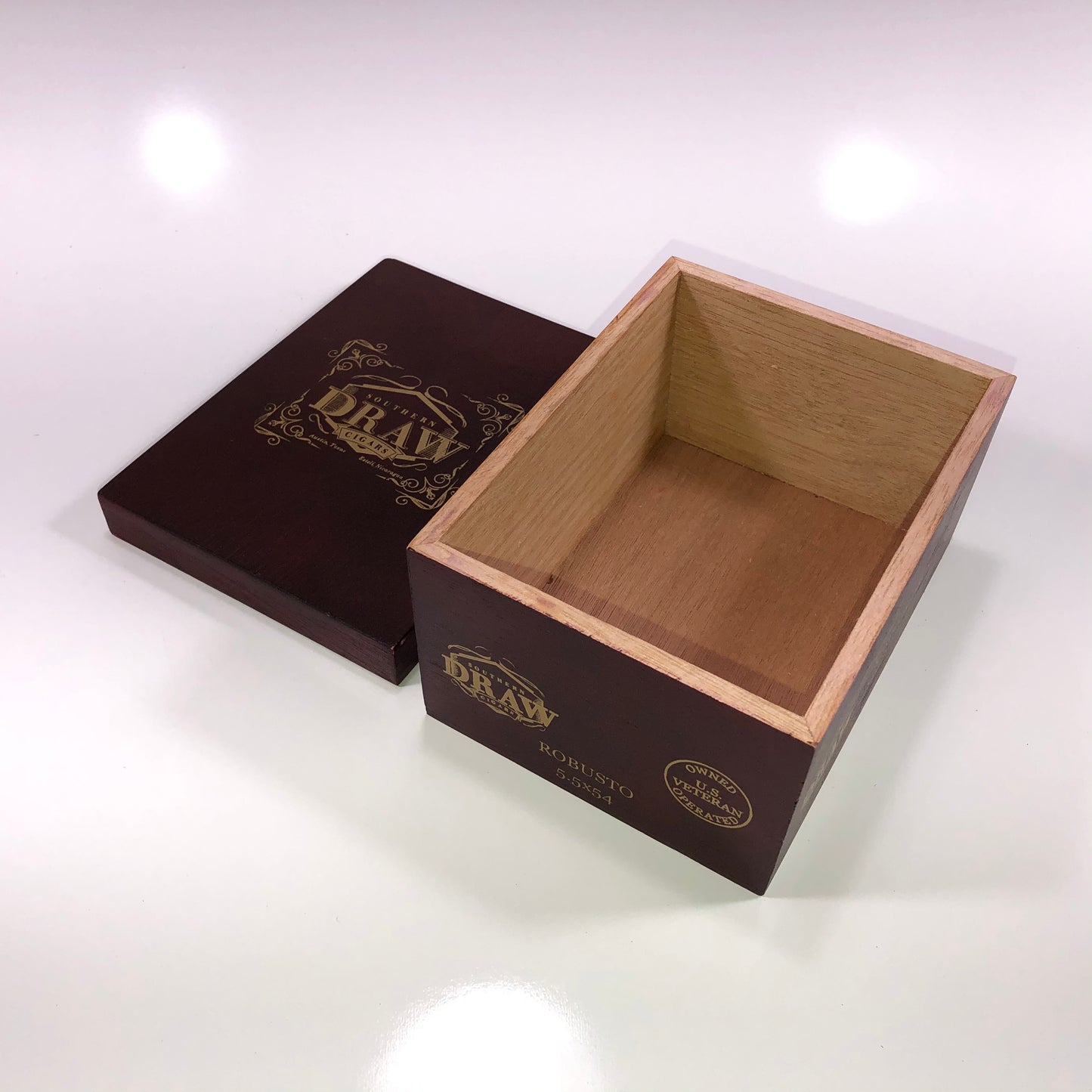 Southern Draw Robusto Empty Wooden Cigar Box 4.75x6x3.25 (1)