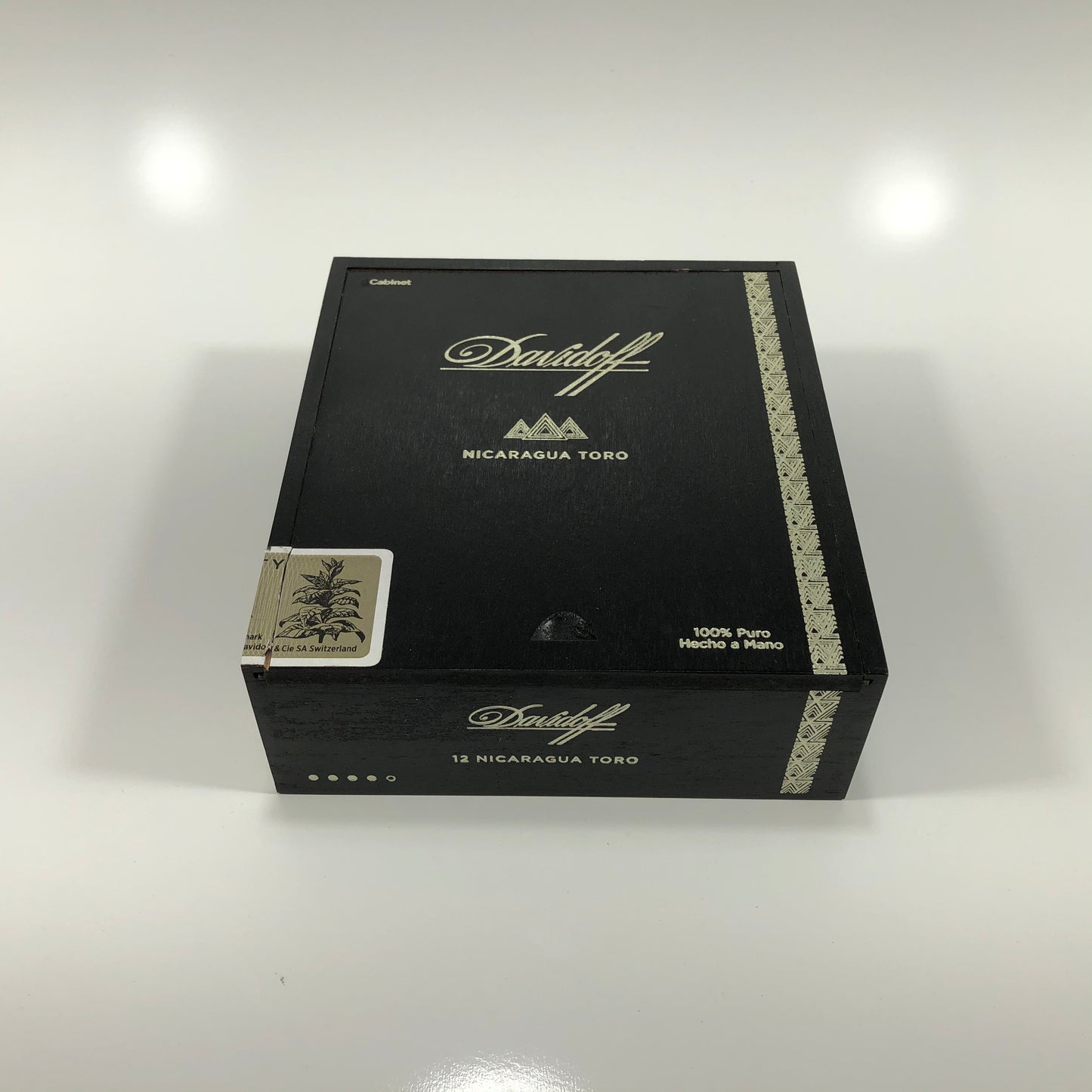 Davidoff Nicaragua Toro Empty Wooden Cigar Box 5.5x6.25x2