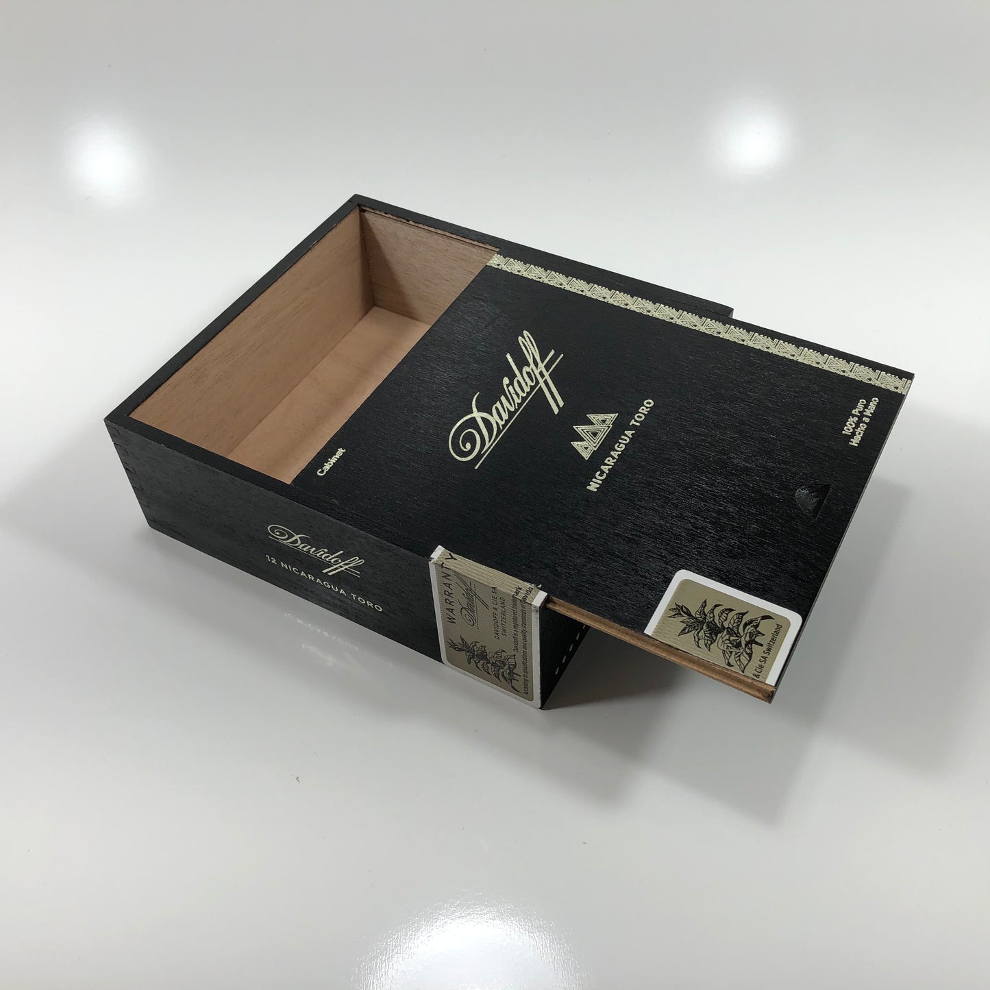 Davidoff Nicaragua Toro Empty Wooden Cigar Box 5.5x6.25x2