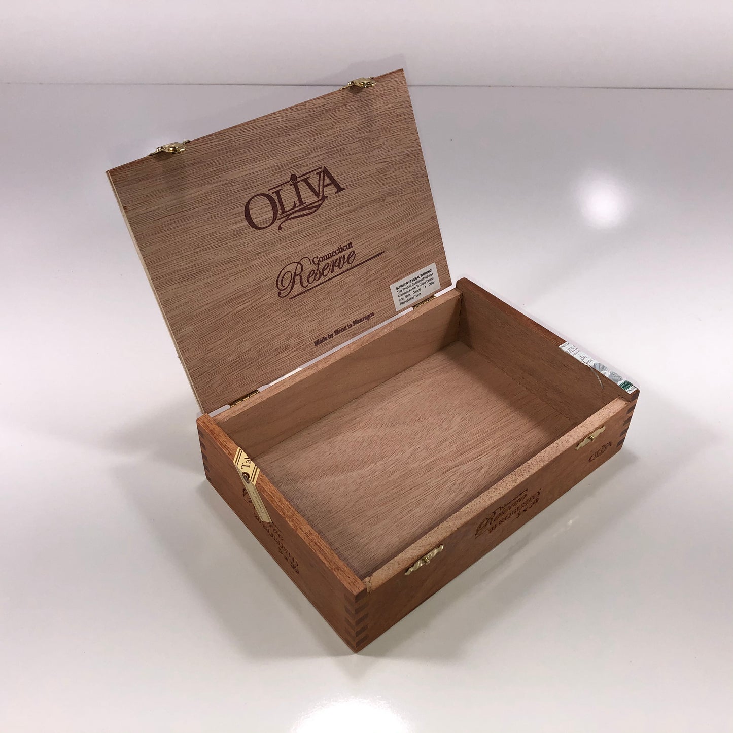 Oliva Reserve Connecticut Robusto Empty Wooden Cigar Box 8.5x6x2