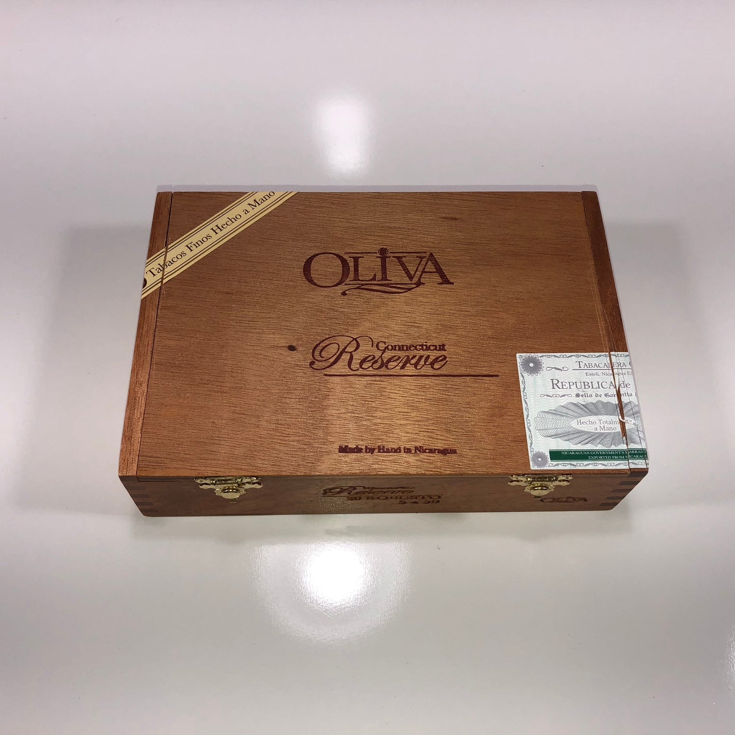 Oliva Reserve Connecticut Robusto Empty Wooden Cigar Box 8.5x6x2