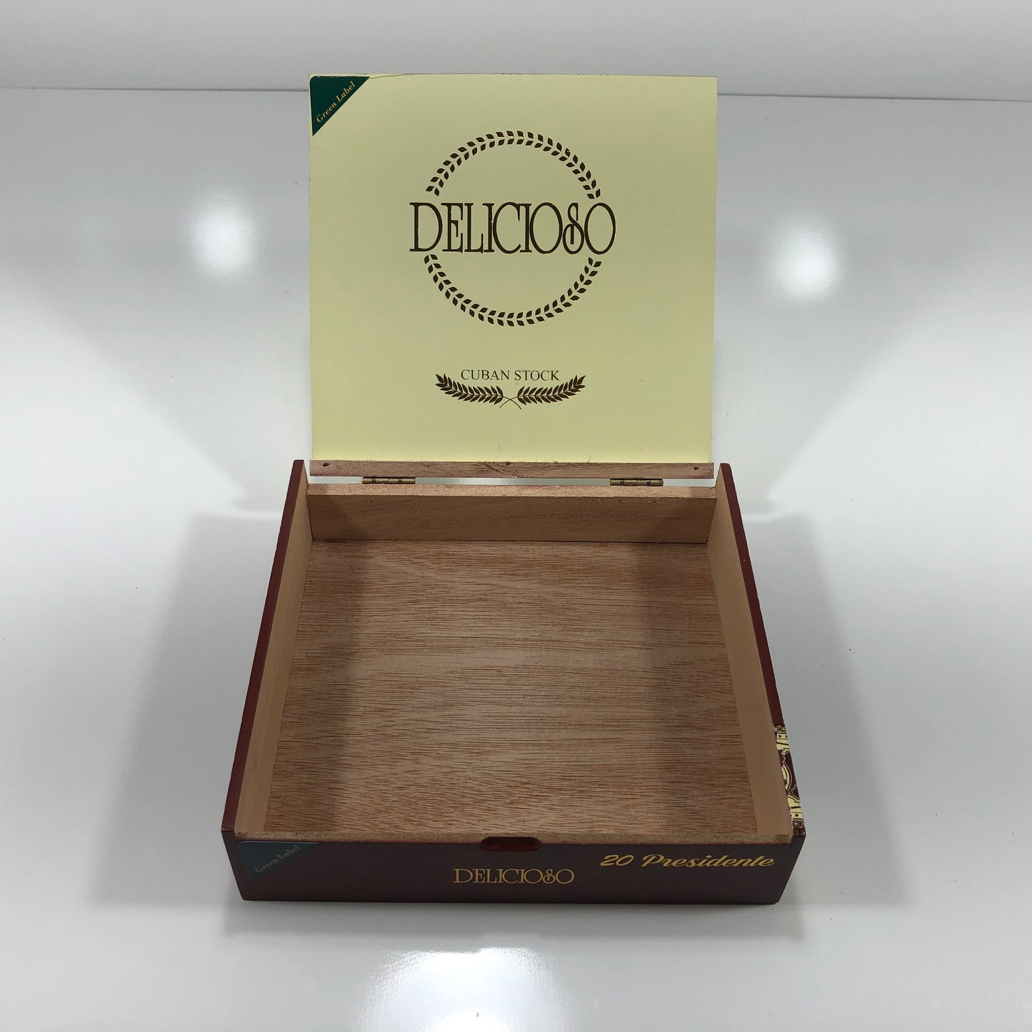 Delicioso Presidente Empty Wooden Cigar Box 8x7.75x2