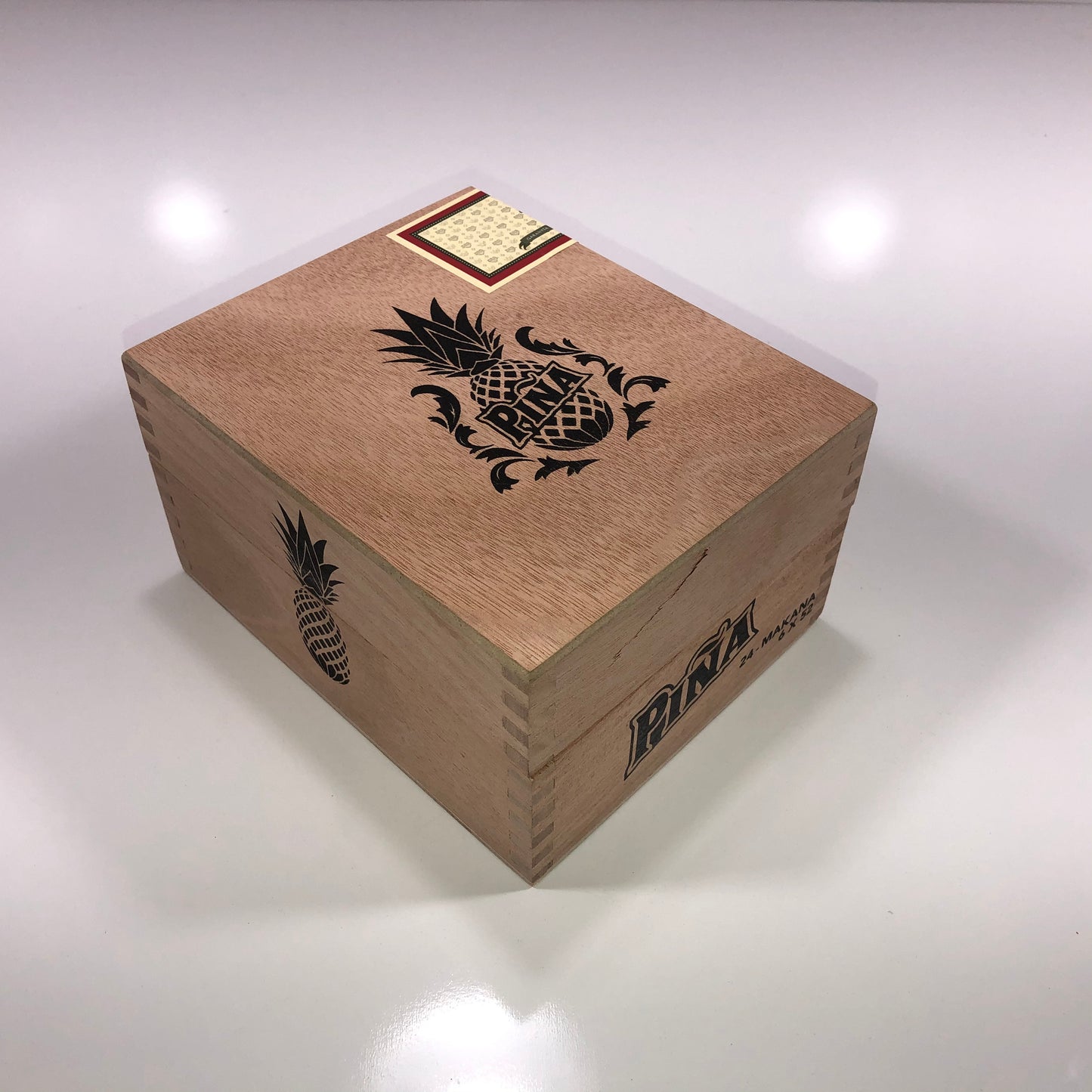 Viaje Pina Empty Wooden Cigar Box 6x7x4