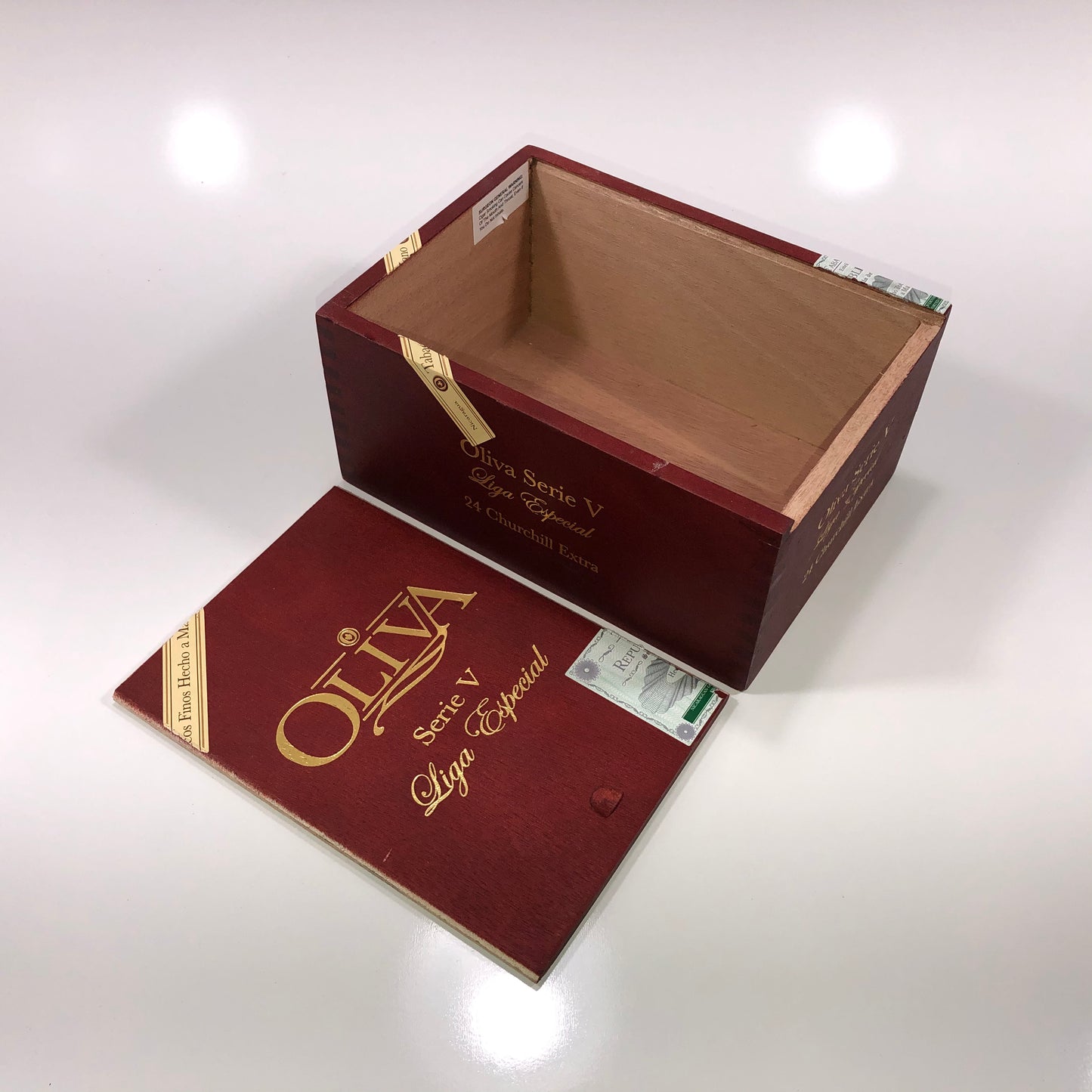 Oliva Serie V Churchill Empty Wooden Cigar Box 5.5x7.75x3.5