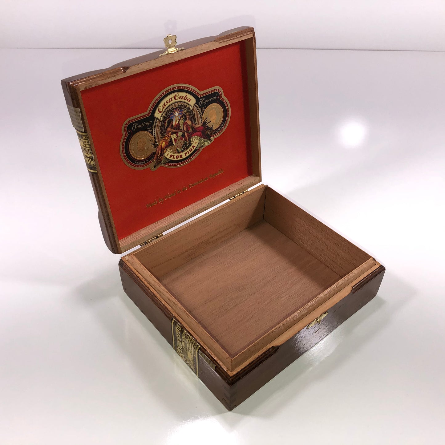 Arturo Fuente Casa Flor Fina Doble Tres Empty Wooden Cigar Box 7.5x6.5x2.5