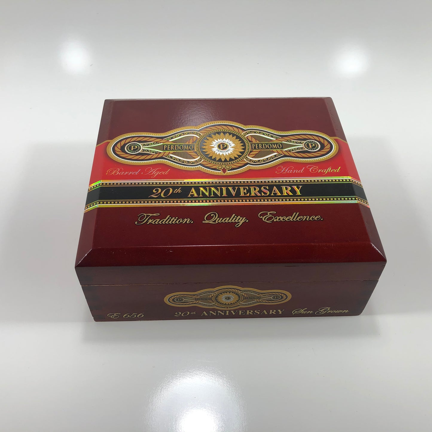 Perdomo 20th Anniversary Sun Grown Epicure Empty Wooden Cigar Box 8x7x3