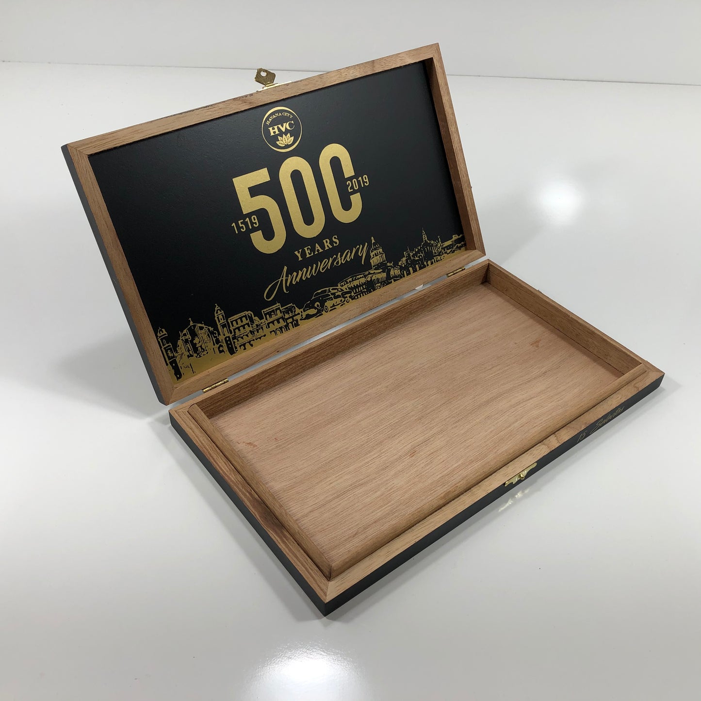 HVC 500th Anniversary Selectos Empty Wooden Cigar Box 11.75x6.75x1.25